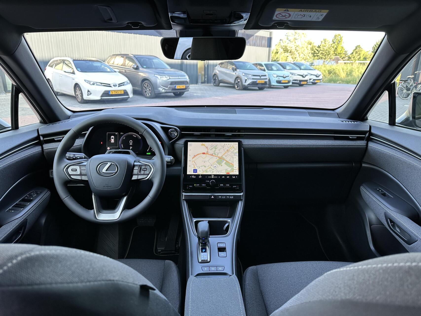 Foto van Lexus Lexus LBX