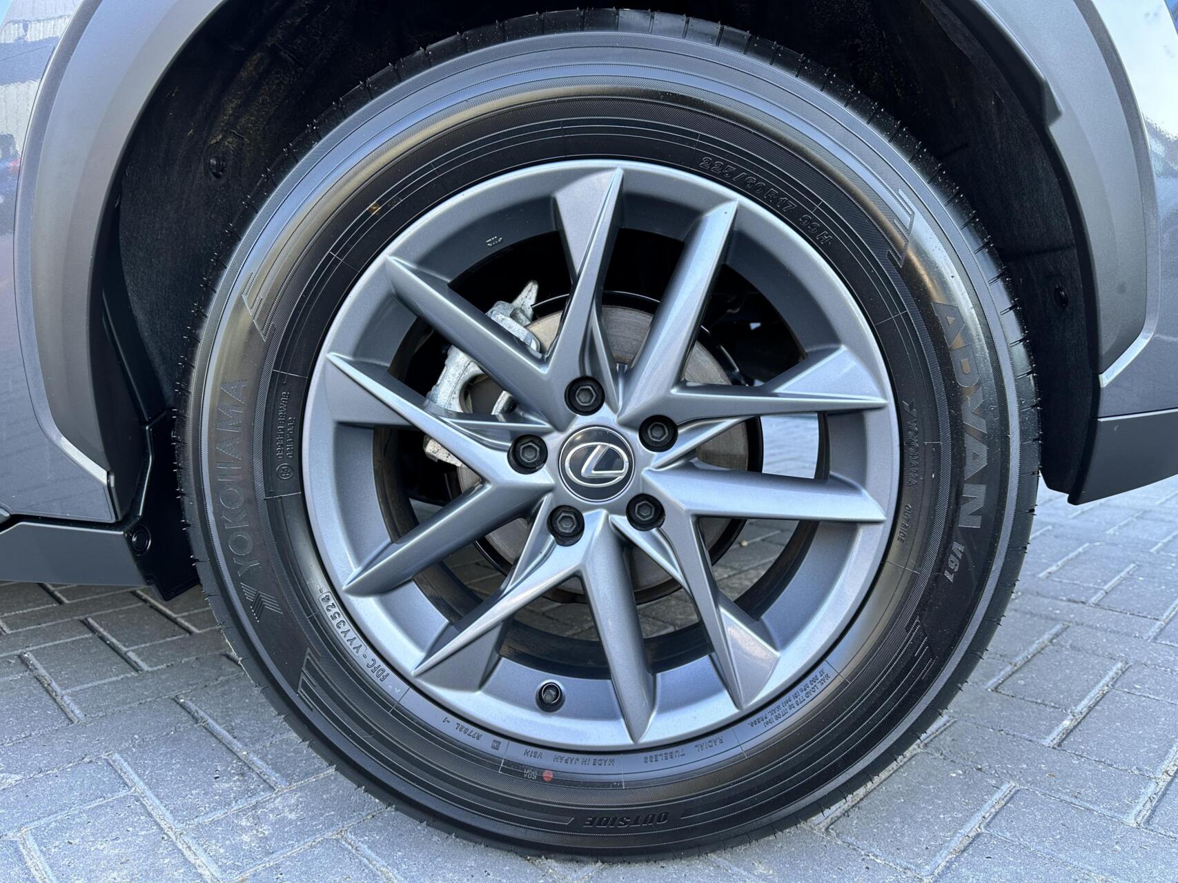 Foto van Lexus Lexus LBX