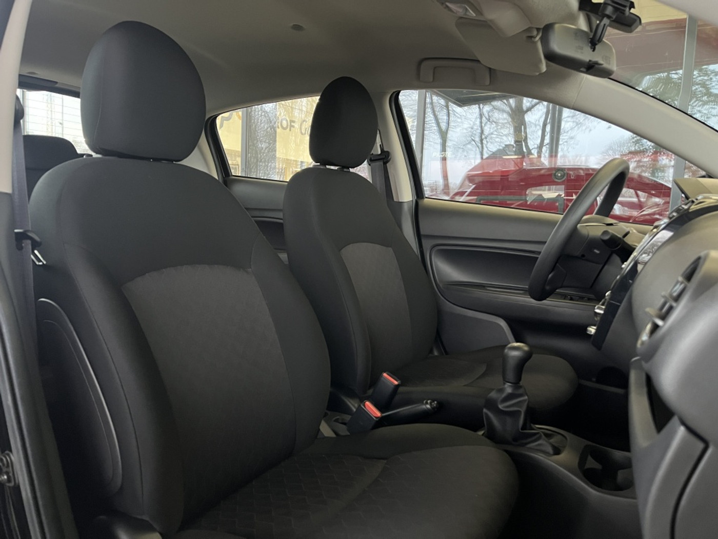 Foto van Mitsubishi Space Star
