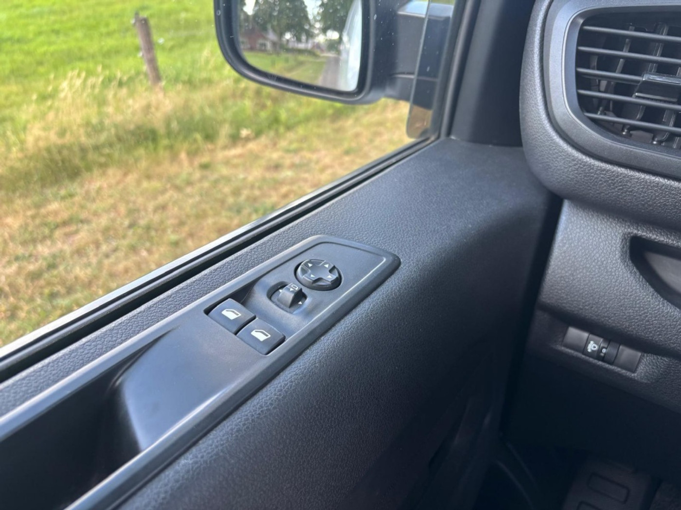 Foto van Opel Vivaro