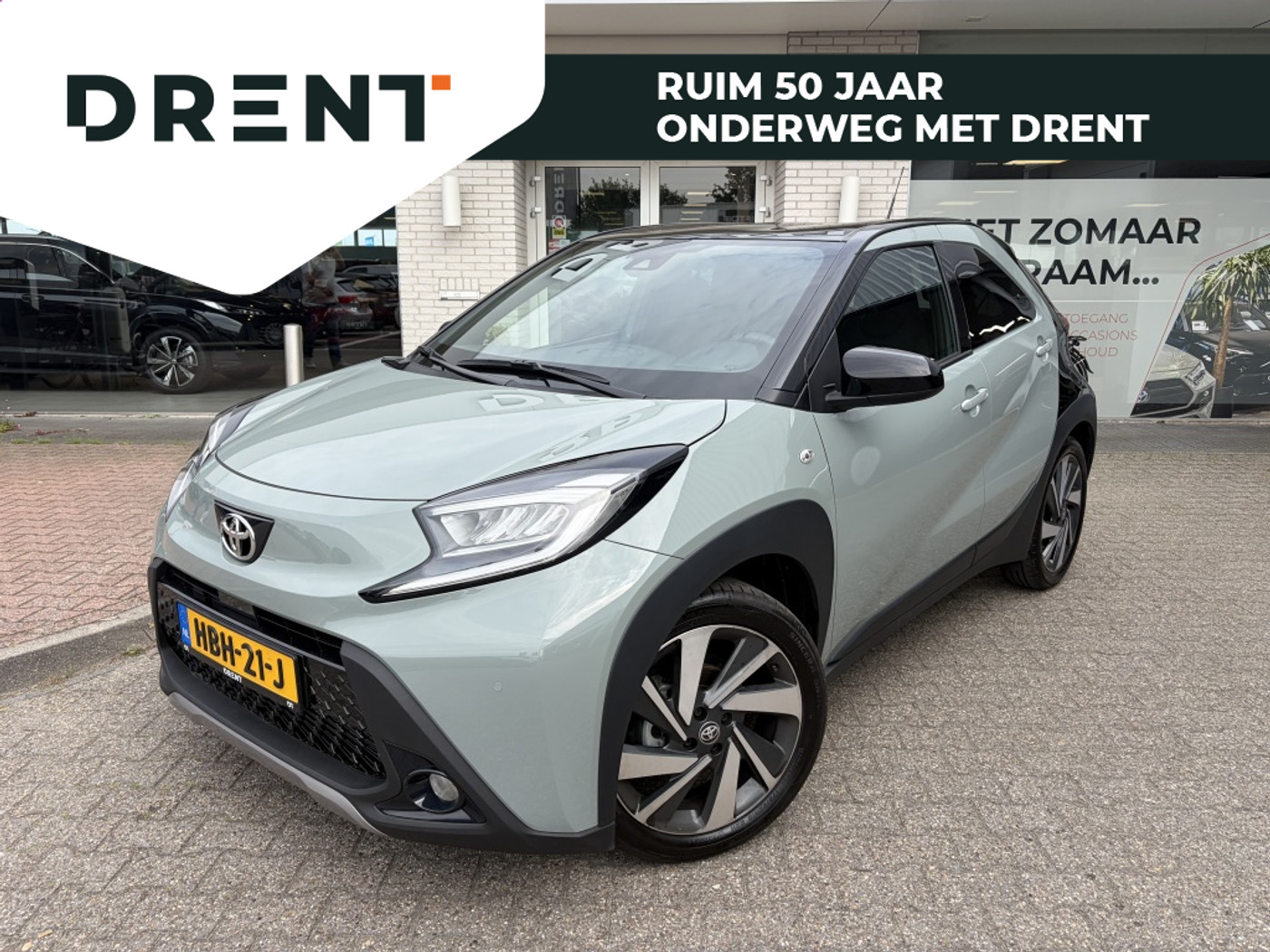 Toyota Toyota Aygo X 1.0 VVT-i MT Envy | Sensoren | V/A | Apple Carplay/ Android auto 2025 - voorkant