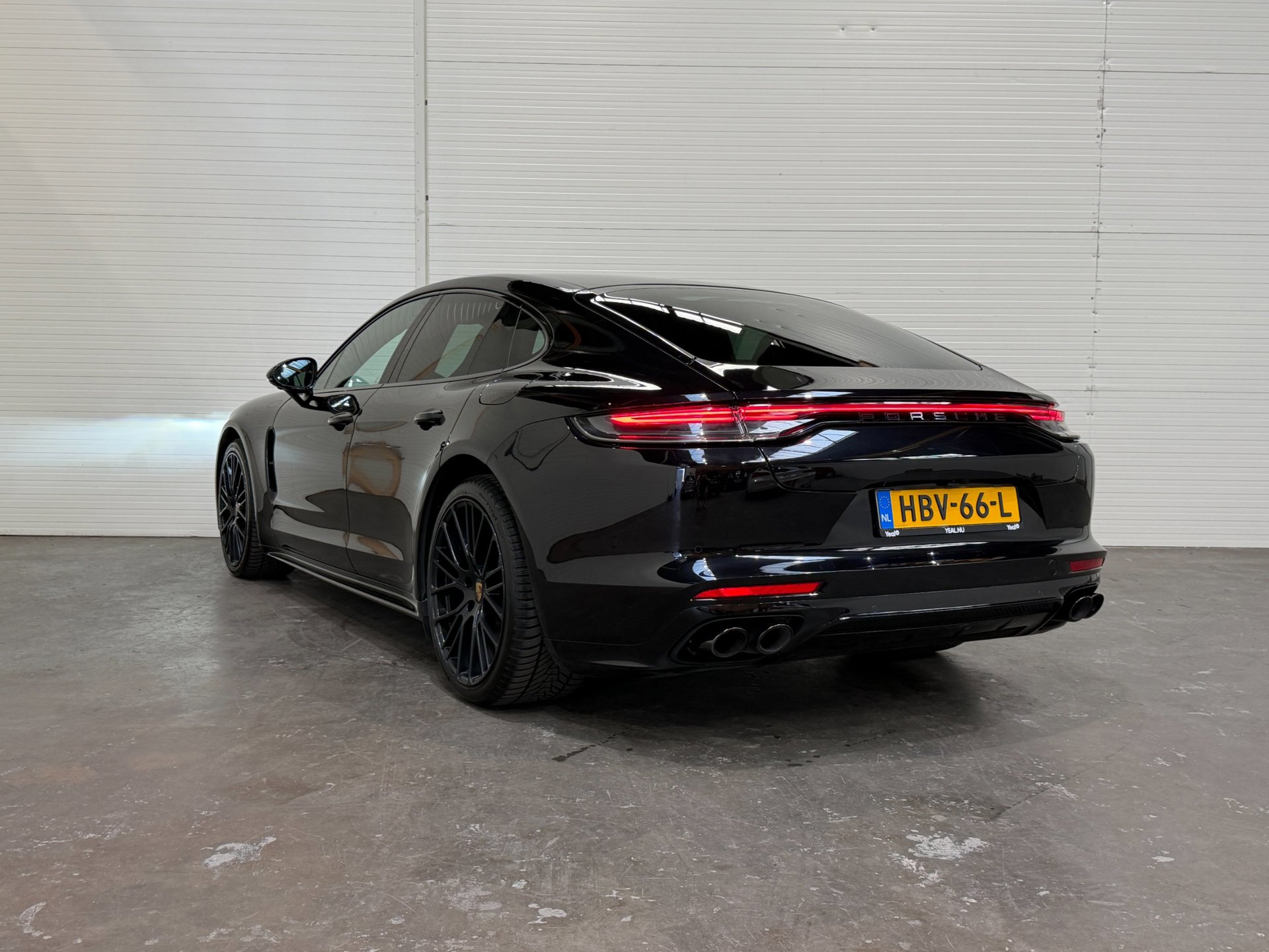 Foto van Porsche Panamera 4 E-hybrid