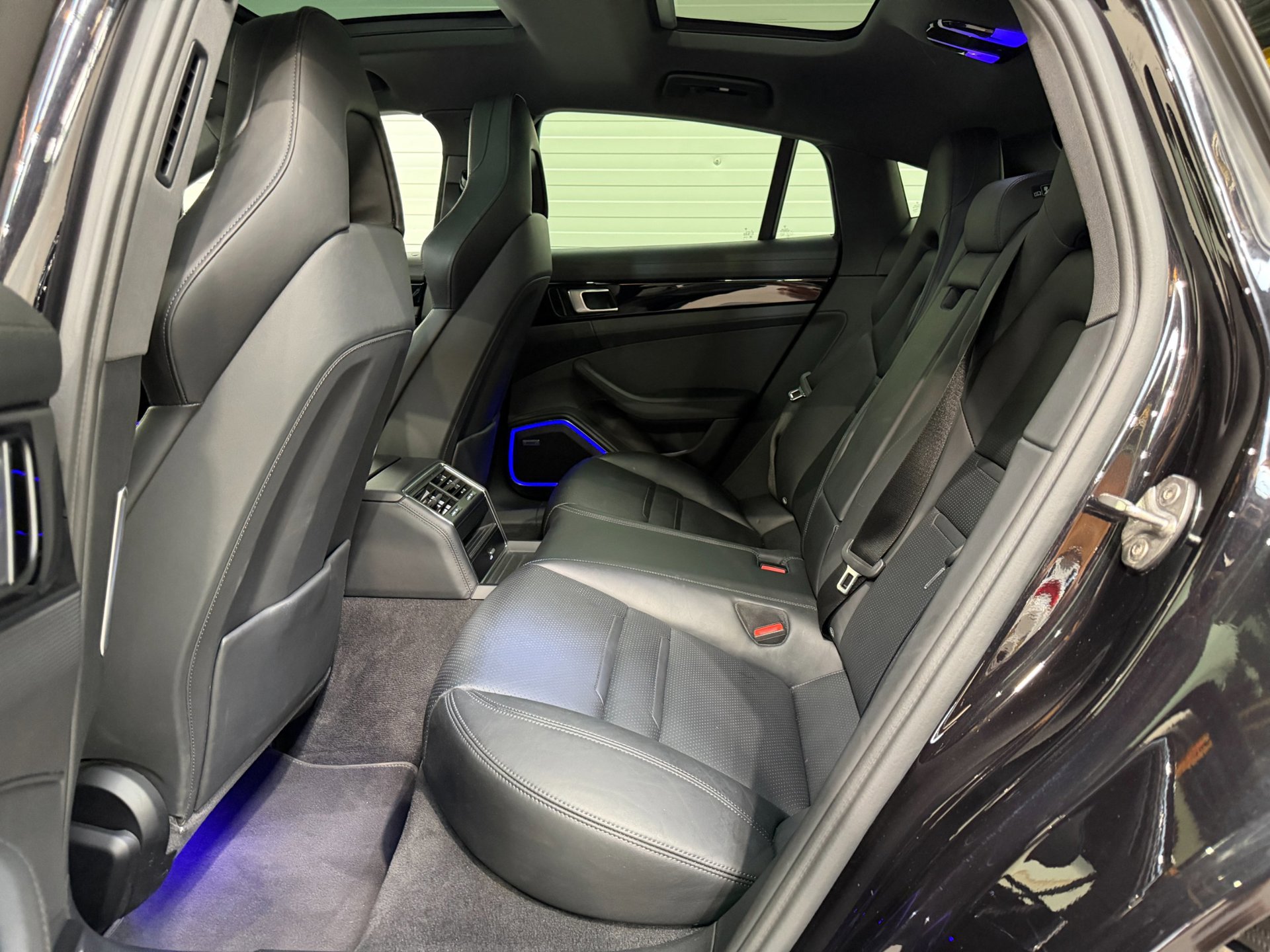 Foto van Porsche Panamera 4 E-hybrid