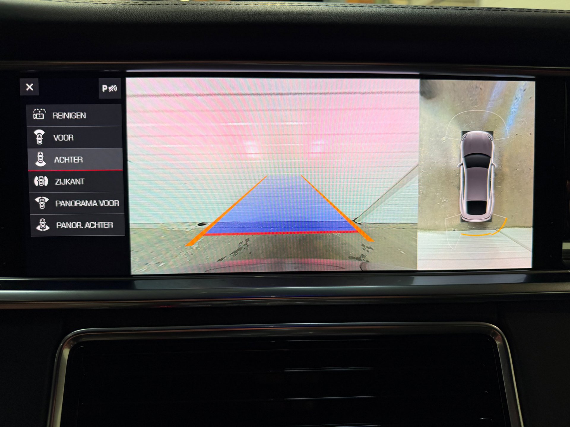 Foto van Porsche Panamera 4 E-hybrid