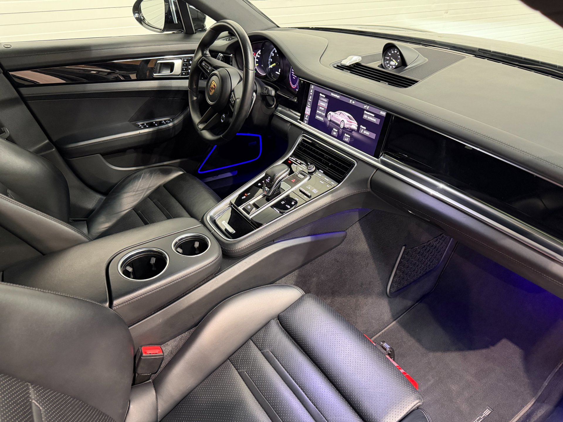 Foto van Porsche Panamera 4 E-hybrid