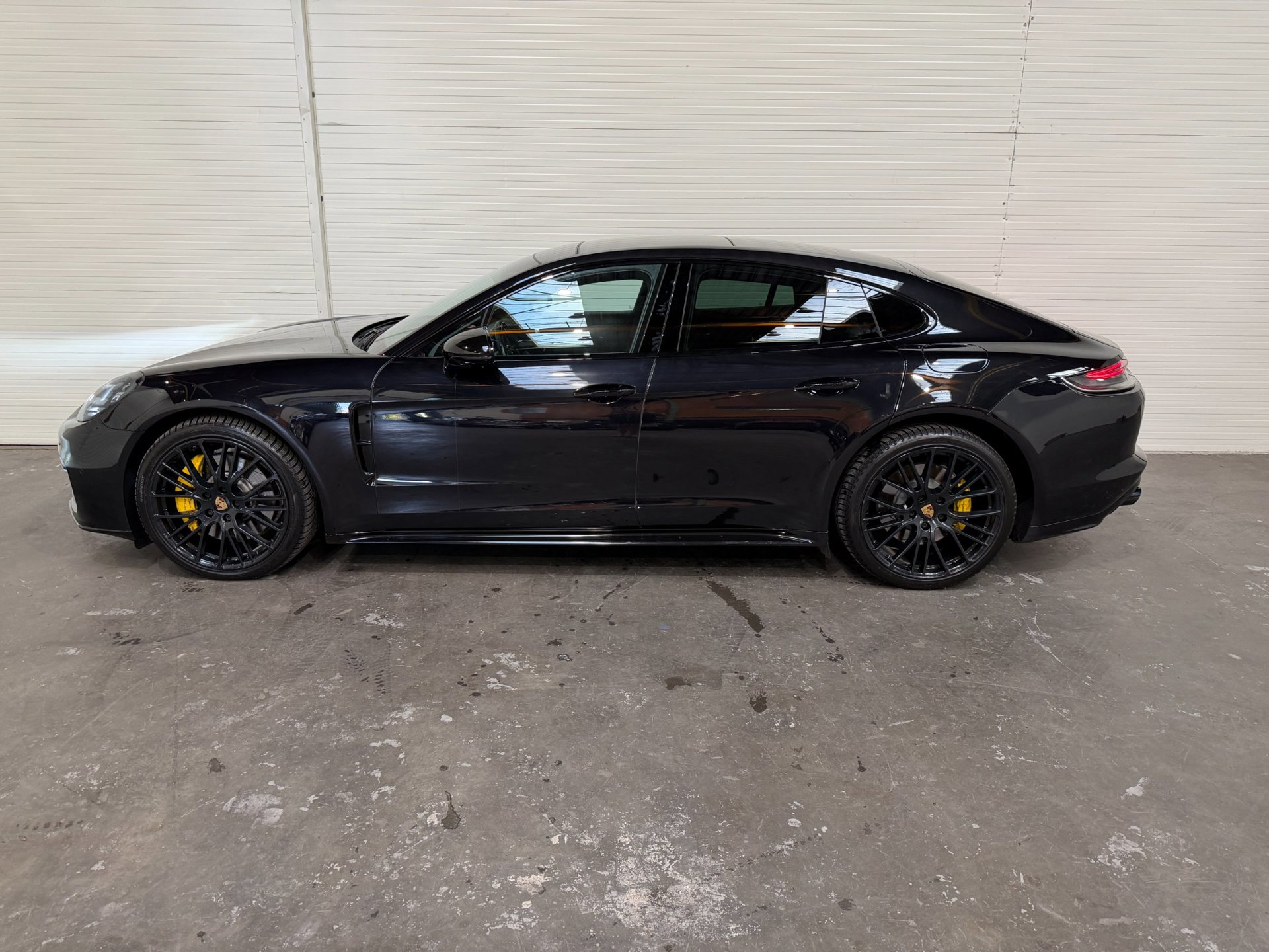 Foto van Porsche Panamera 4 E-hybrid