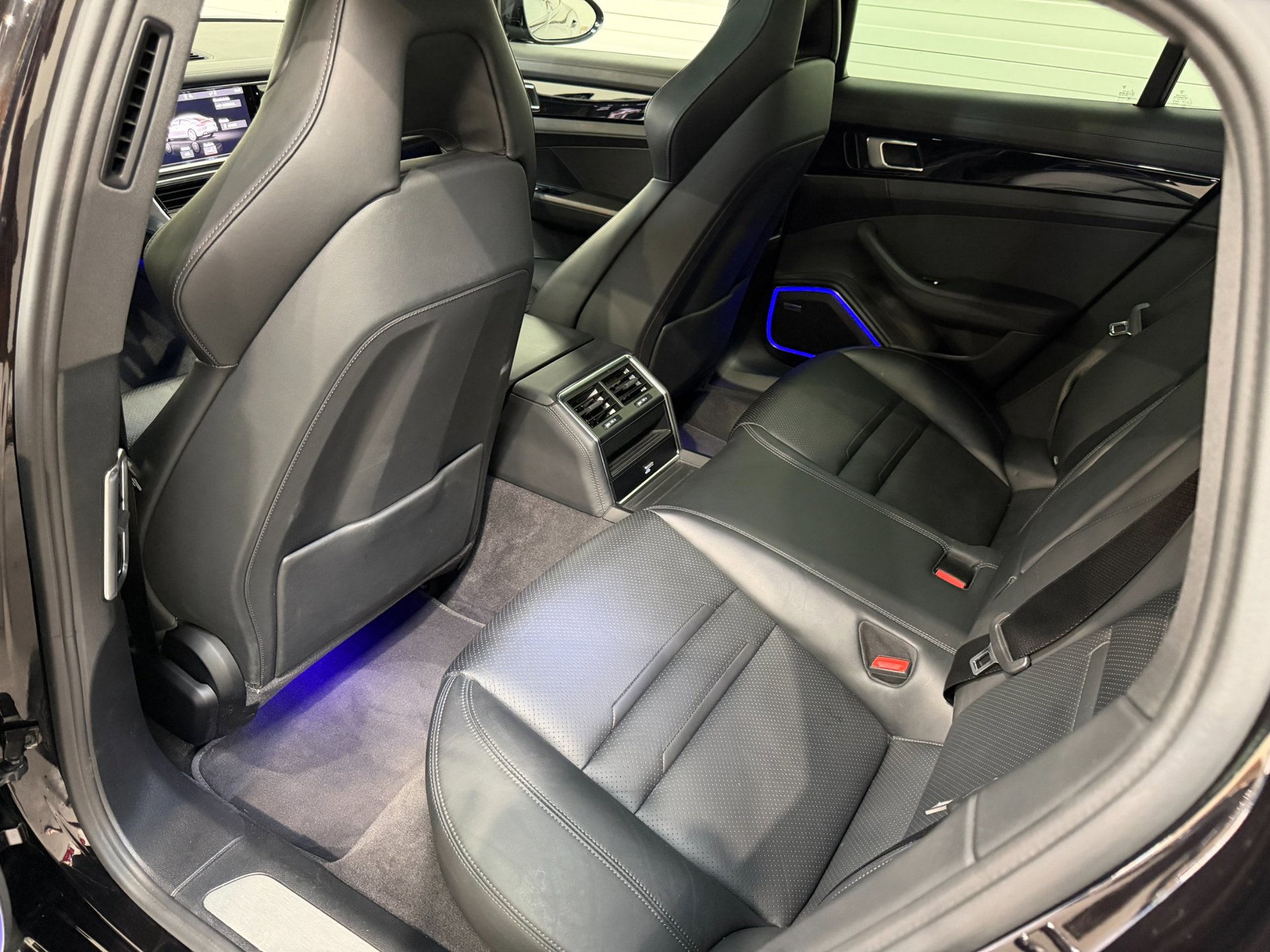 Foto van Porsche Panamera 4 E-hybrid