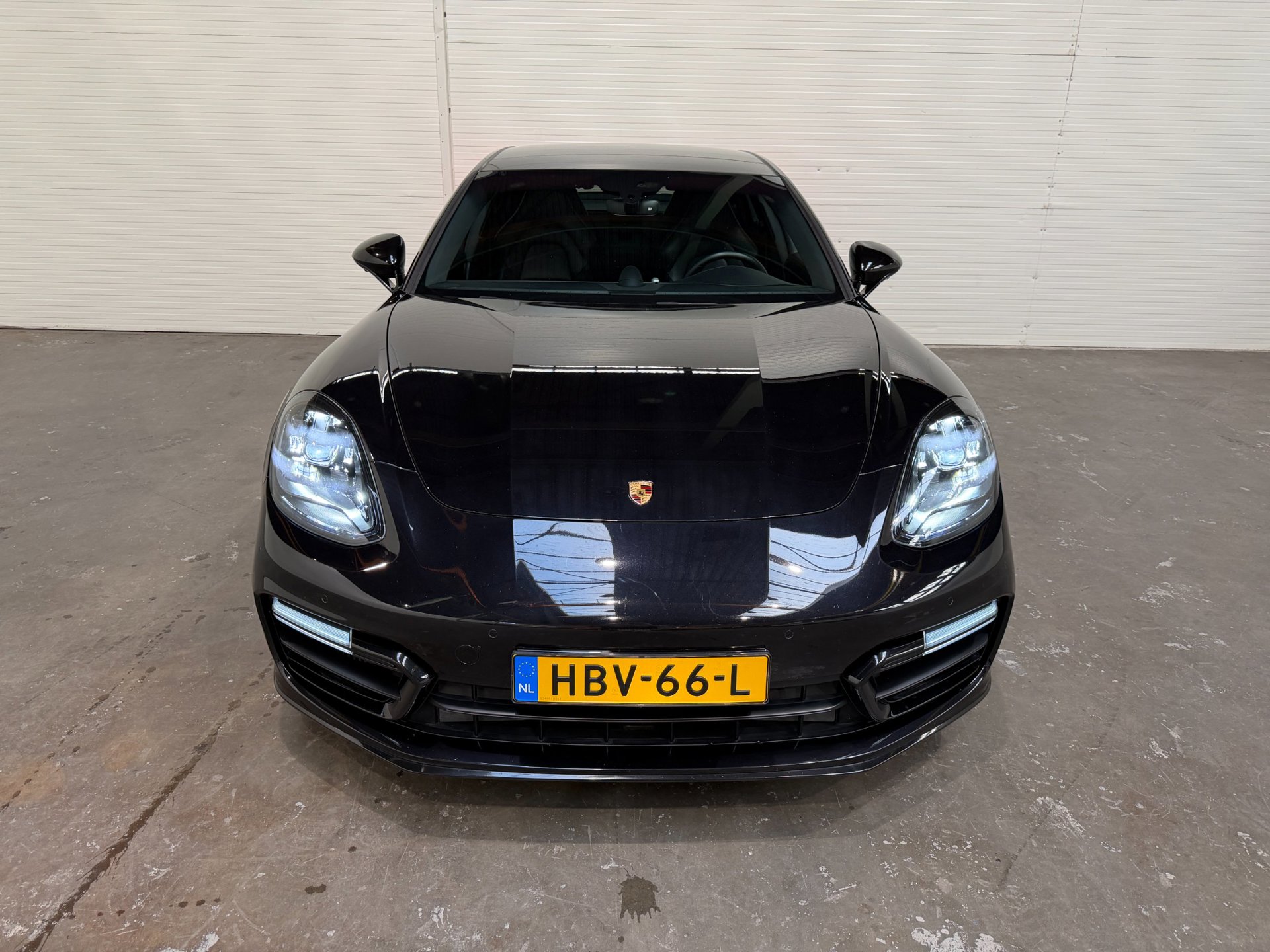 Foto van Porsche Panamera 4 E-hybrid