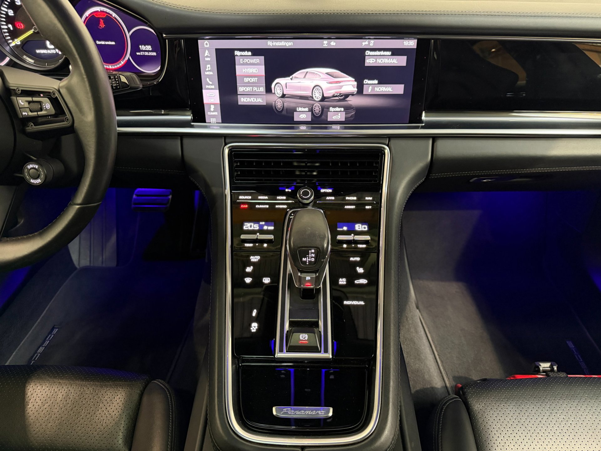 Foto van Porsche Panamera 4 E-hybrid