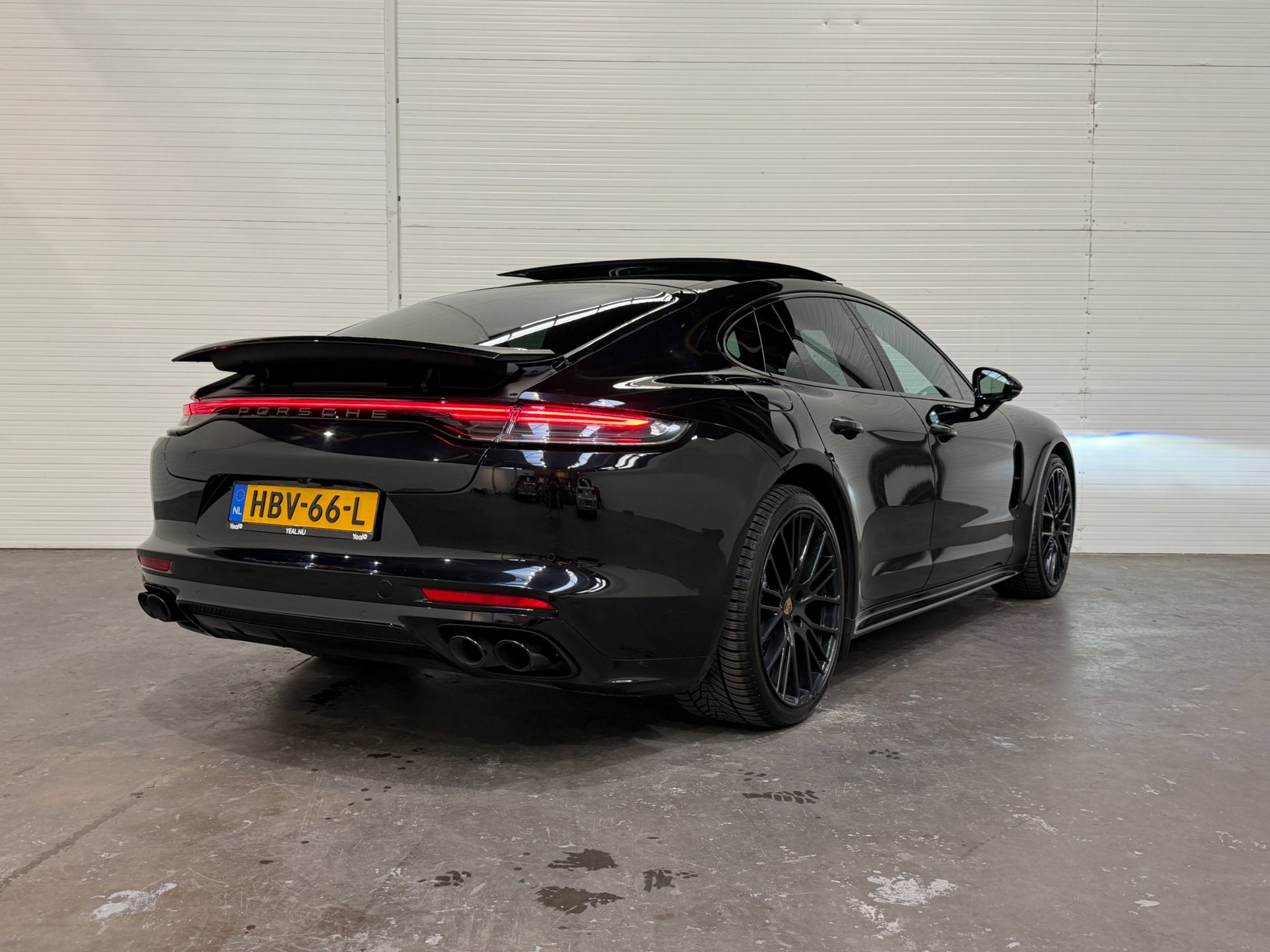Foto van Porsche Panamera 4 E-hybrid