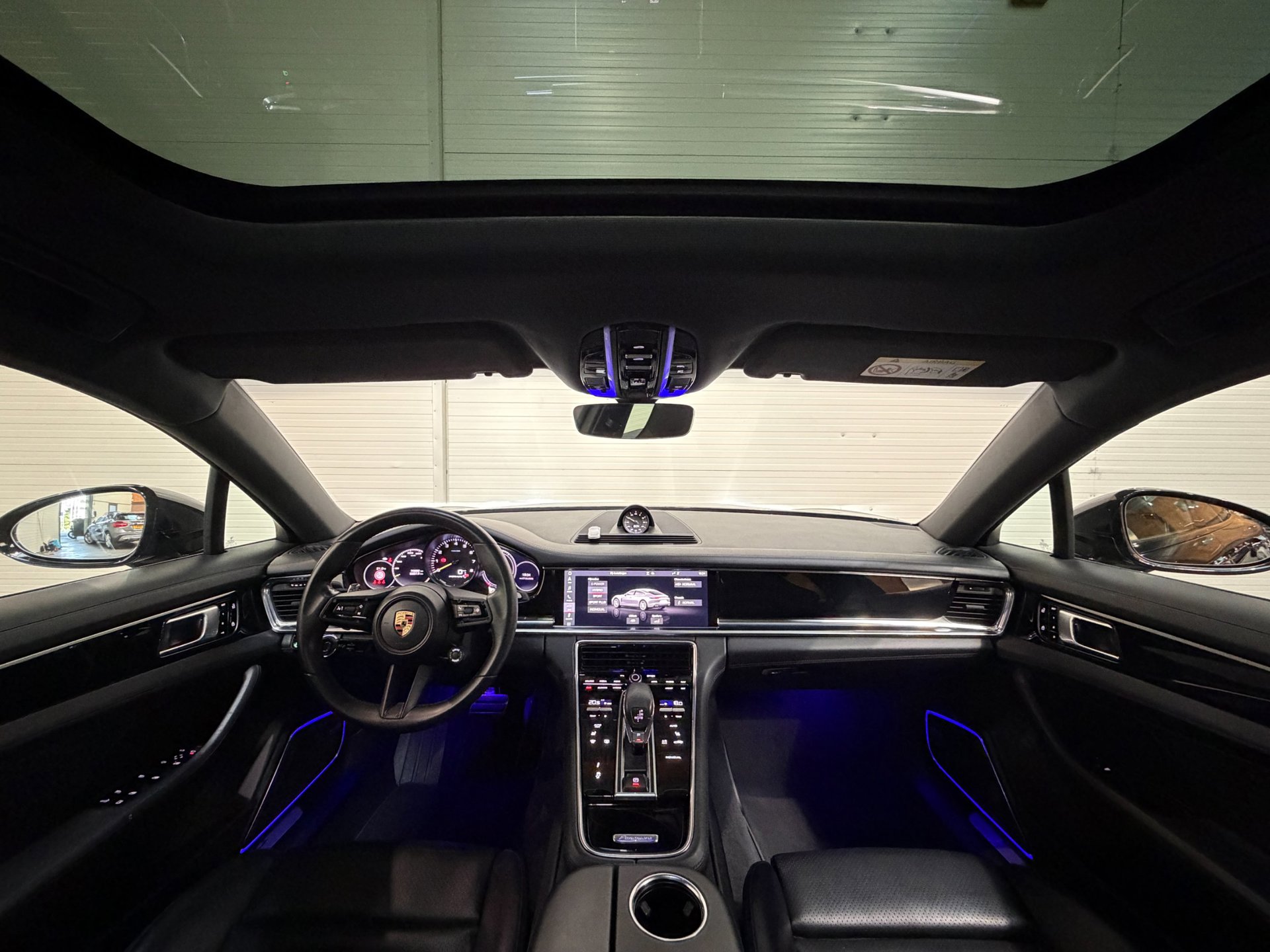 Foto van Porsche Panamera 4 E-hybrid