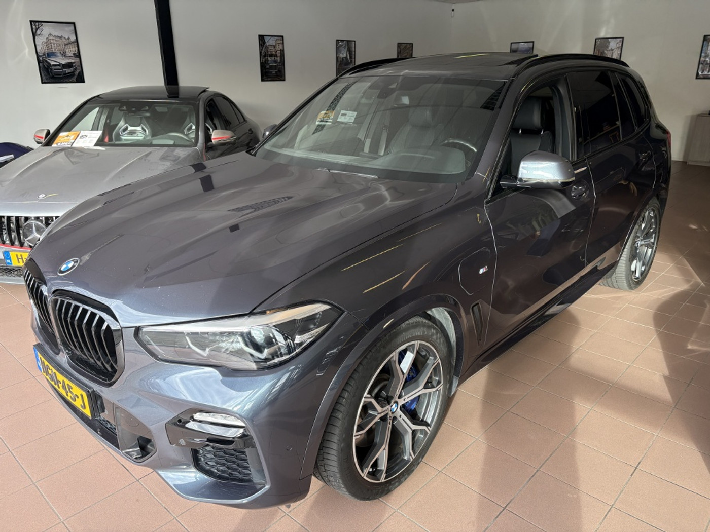 Foto van BMW X5 Xdrive45e