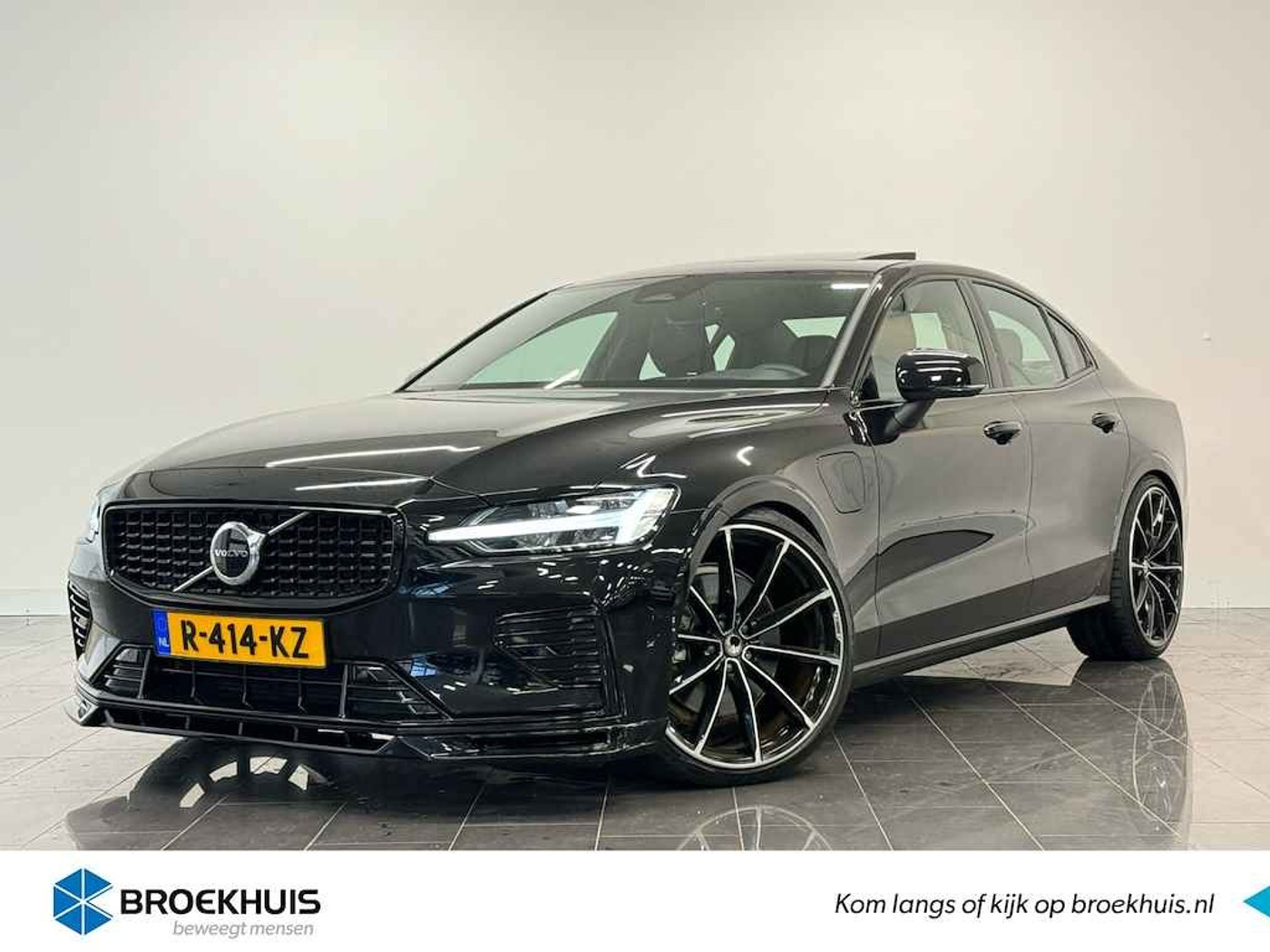 Volvo C40 2.0 Rech. T6 Ult. Dk 2022 - voorkant