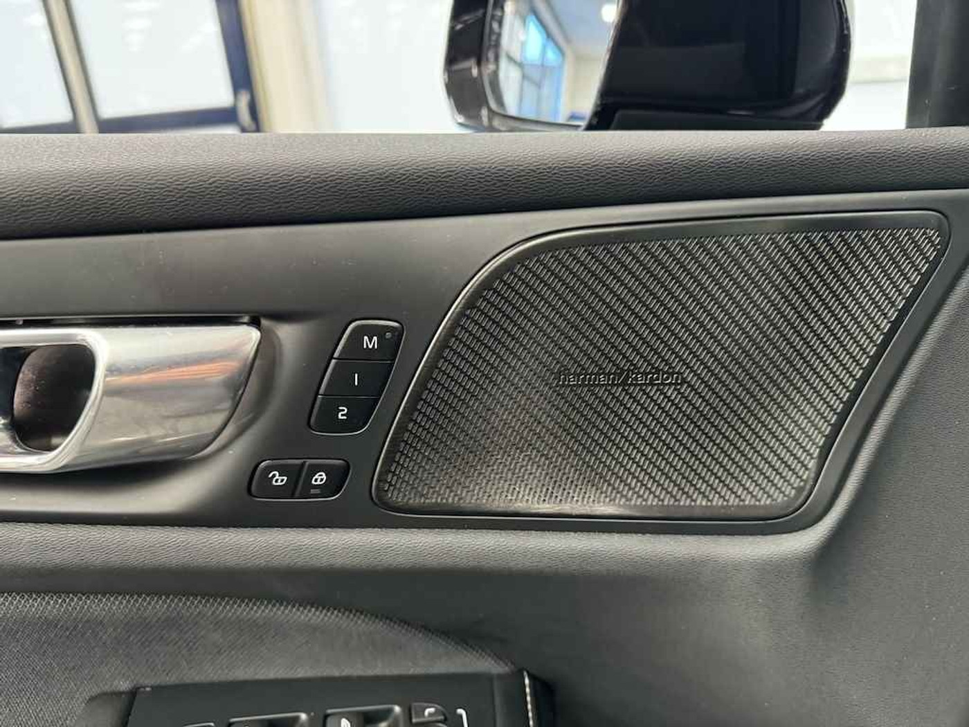 Foto van Volvo C40