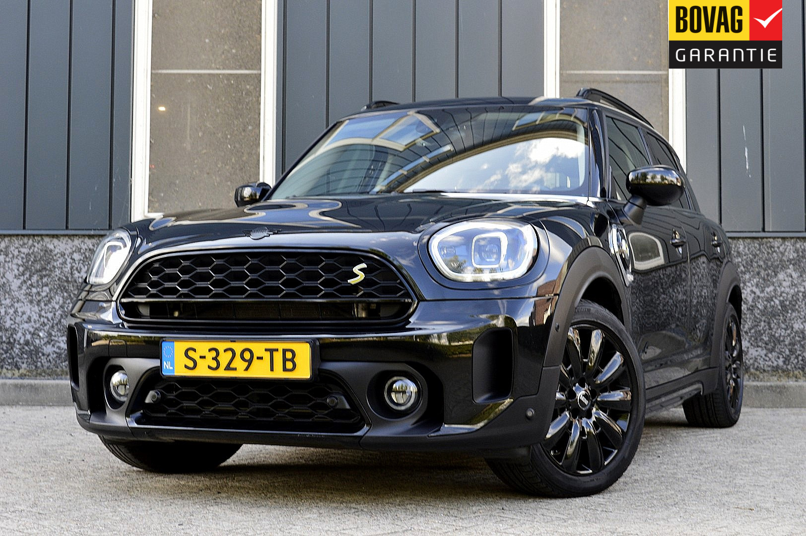 Mini Countryman Cooper Se All4 1.5 Cooper S E ALL4 Business Edition 2022 - voorkant