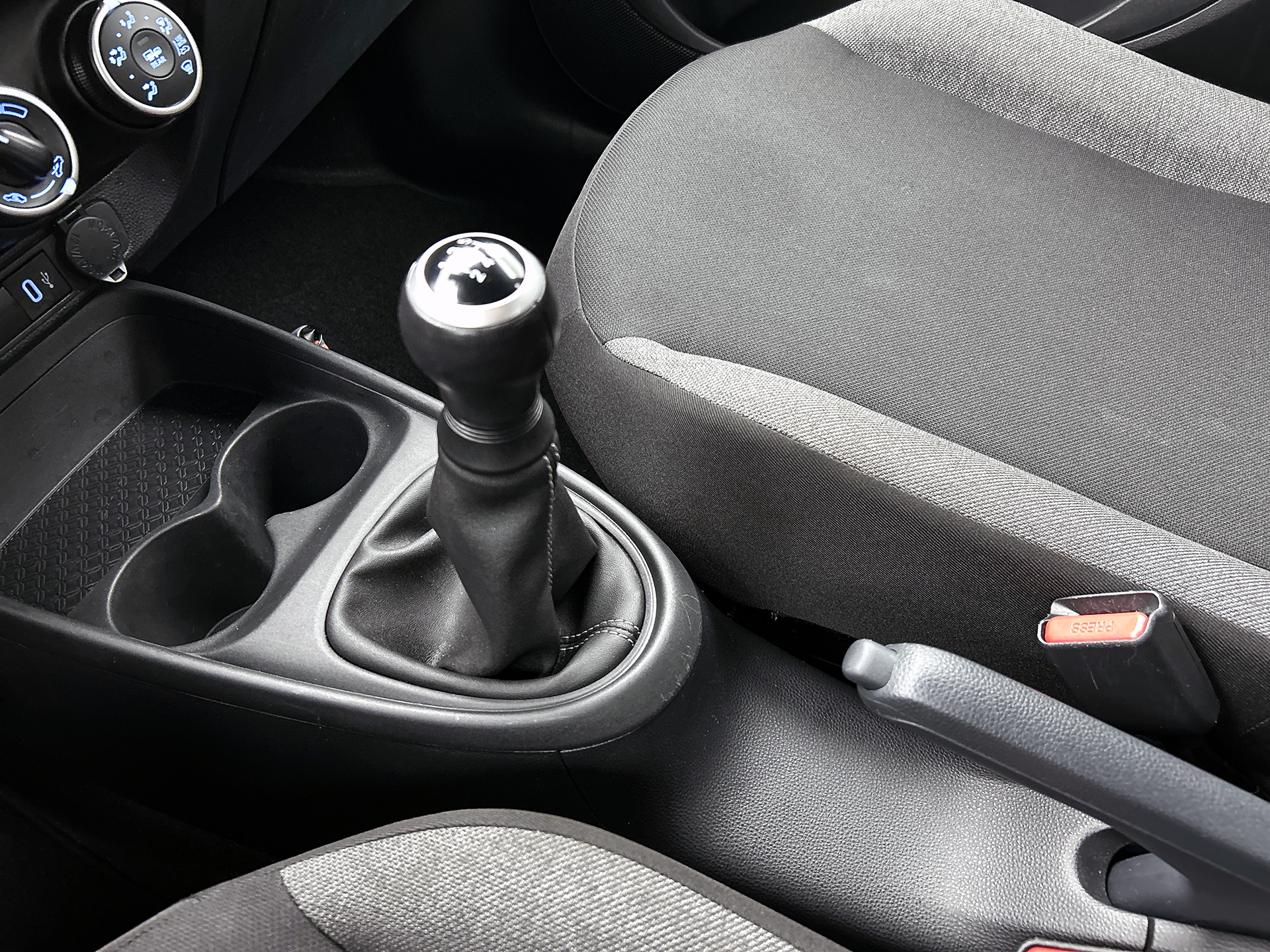 Foto van Toyota Aygo X