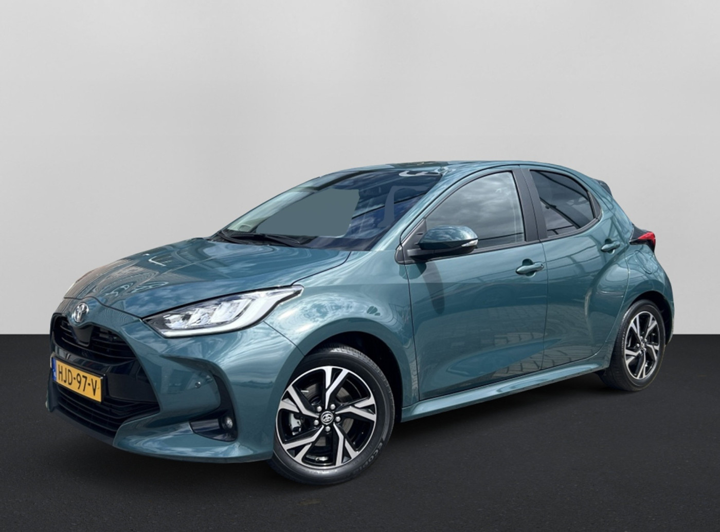 Toyota Toyota Yaris 1.5 Hyb. 115 Dynam | Comfort Pack | 2025 - voorkant