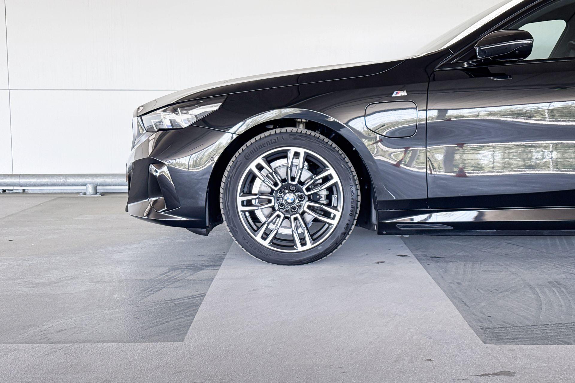 Foto van BMW 530e