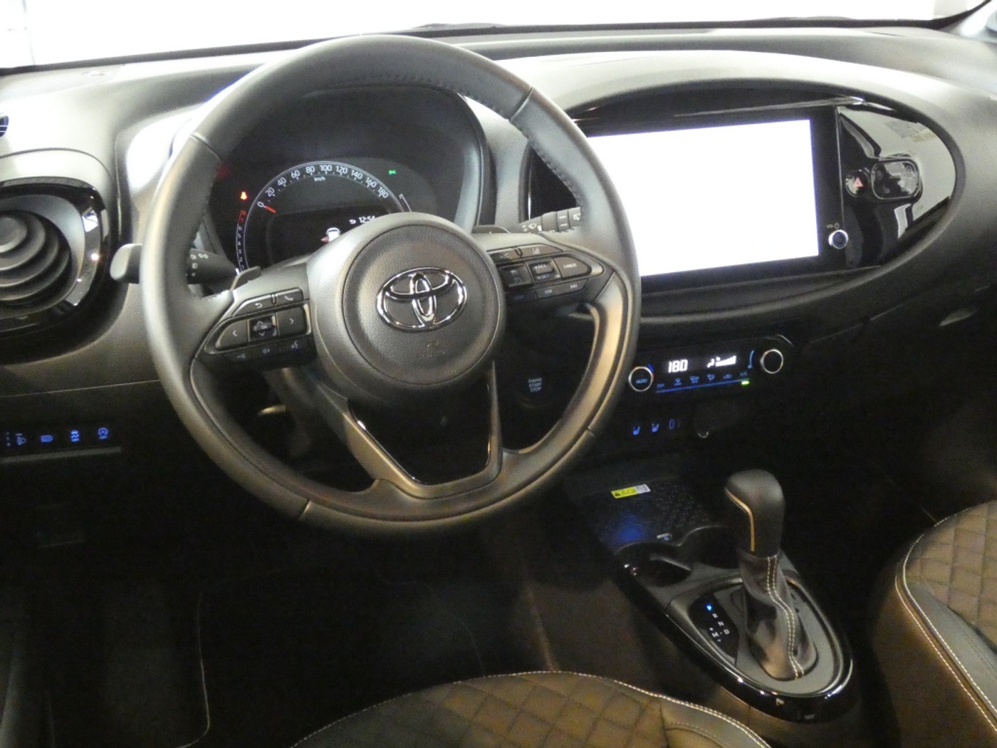 Foto van Toyota Toyota Aygo X
