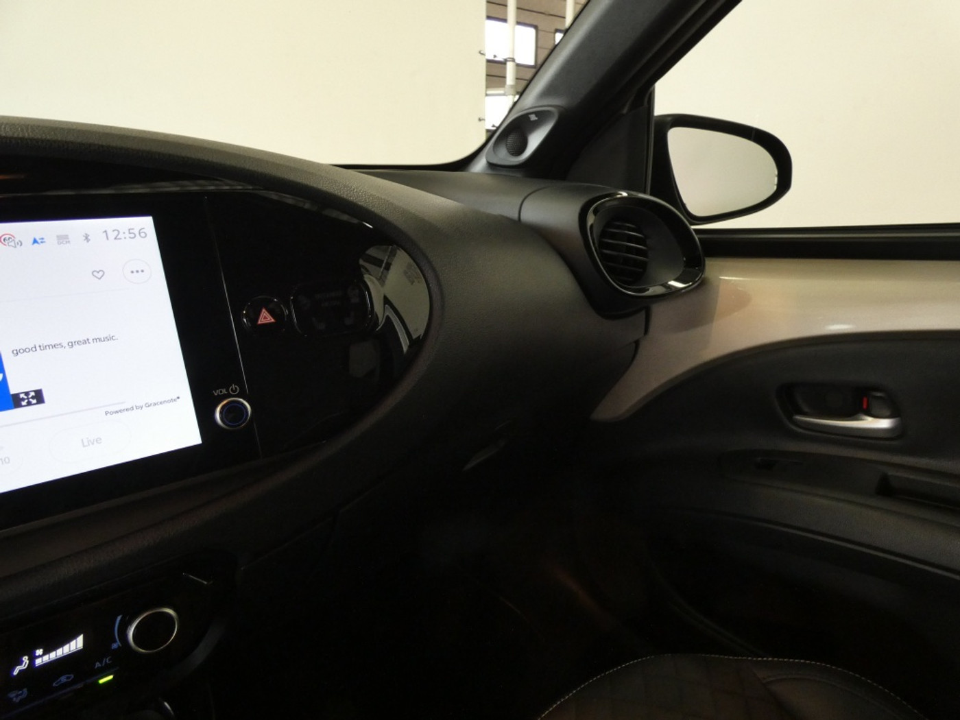 Foto van Toyota Toyota Aygo X