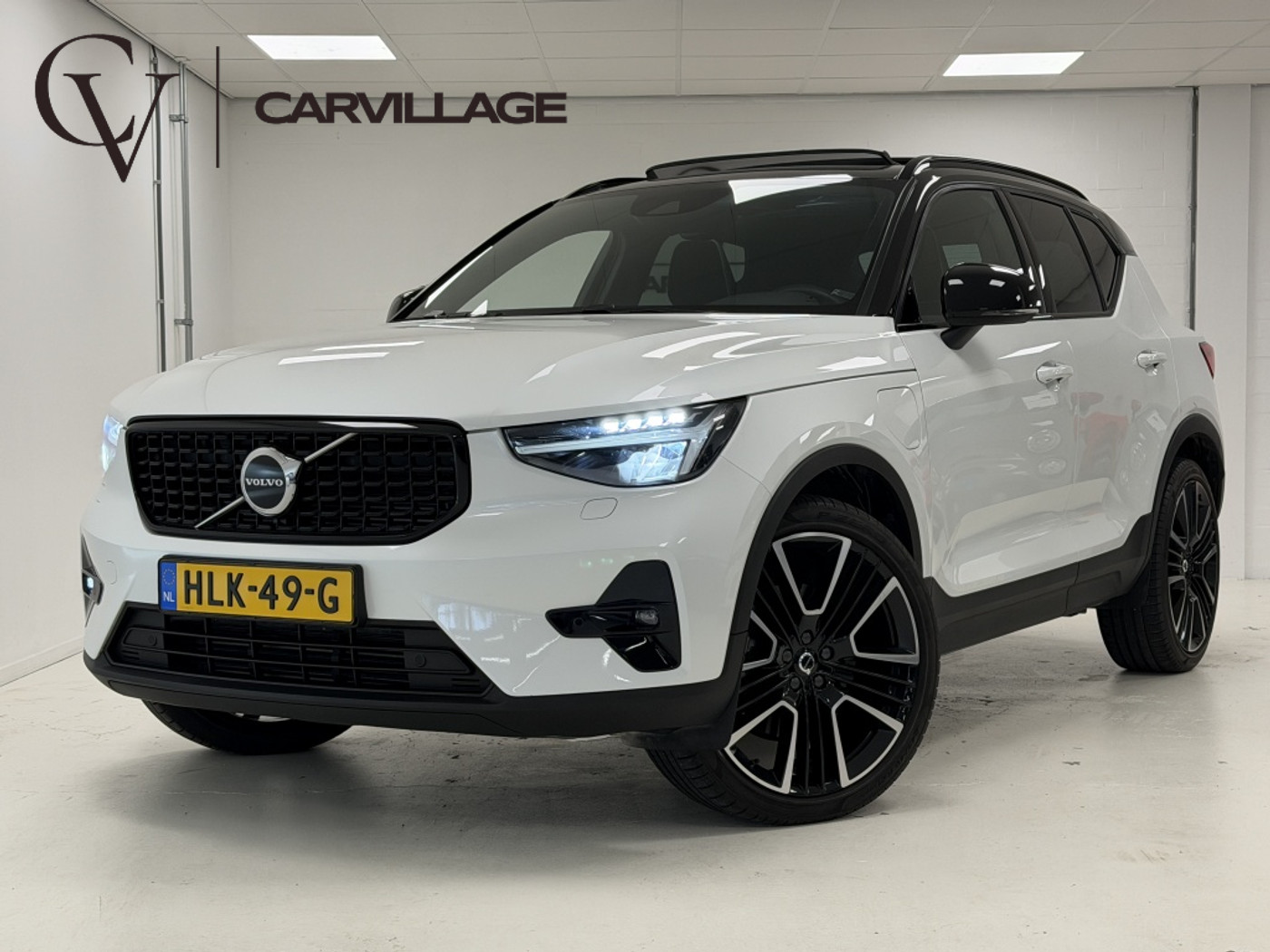 Volvo XC40 1.5 T4 PHEV Ultimate Dark | Autopilot | Harman/Kardon | Panorama 2022 - voorkant