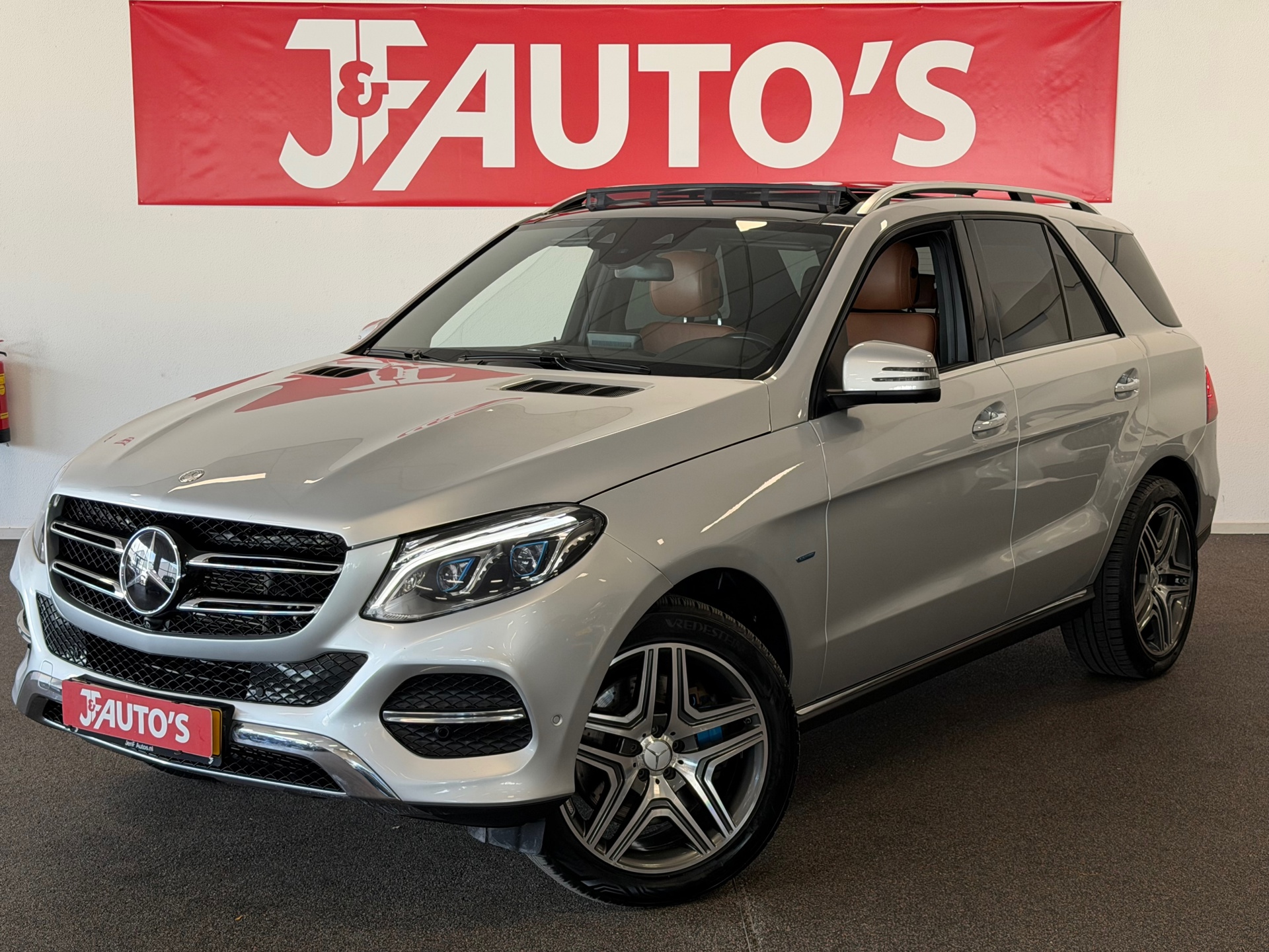 Mercedes-Benz Gle 500 E 4Matic 500 e 4MATIC AMG|NAVI|CAMERA|PANO|LEER 2016 - voorkant
