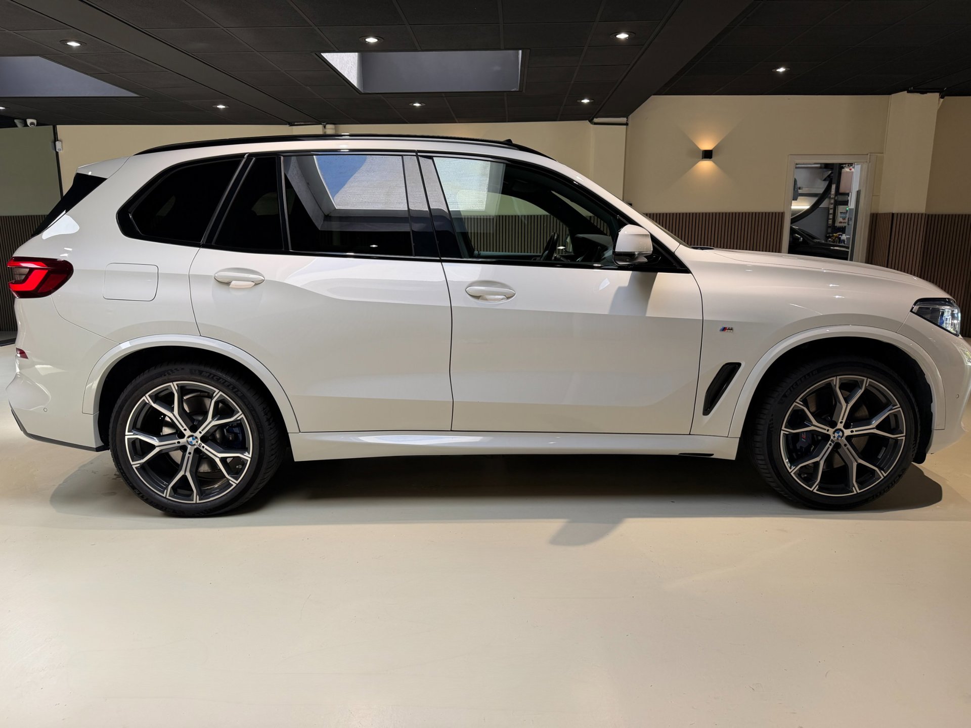 Foto van BMW X5 Xdrive45e