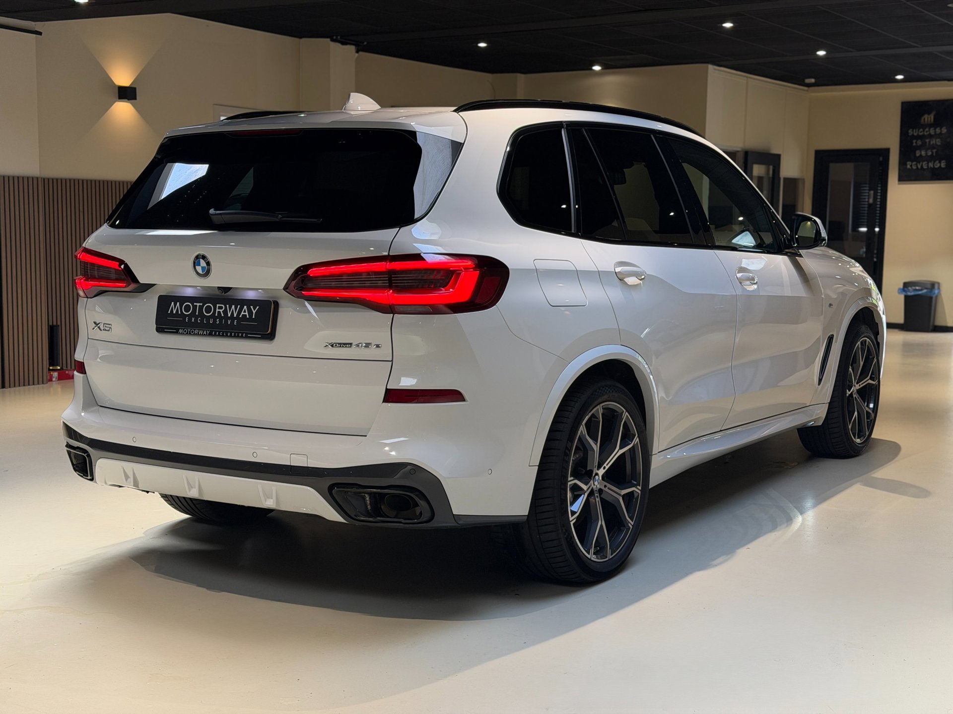 Foto van BMW X5 Xdrive45e