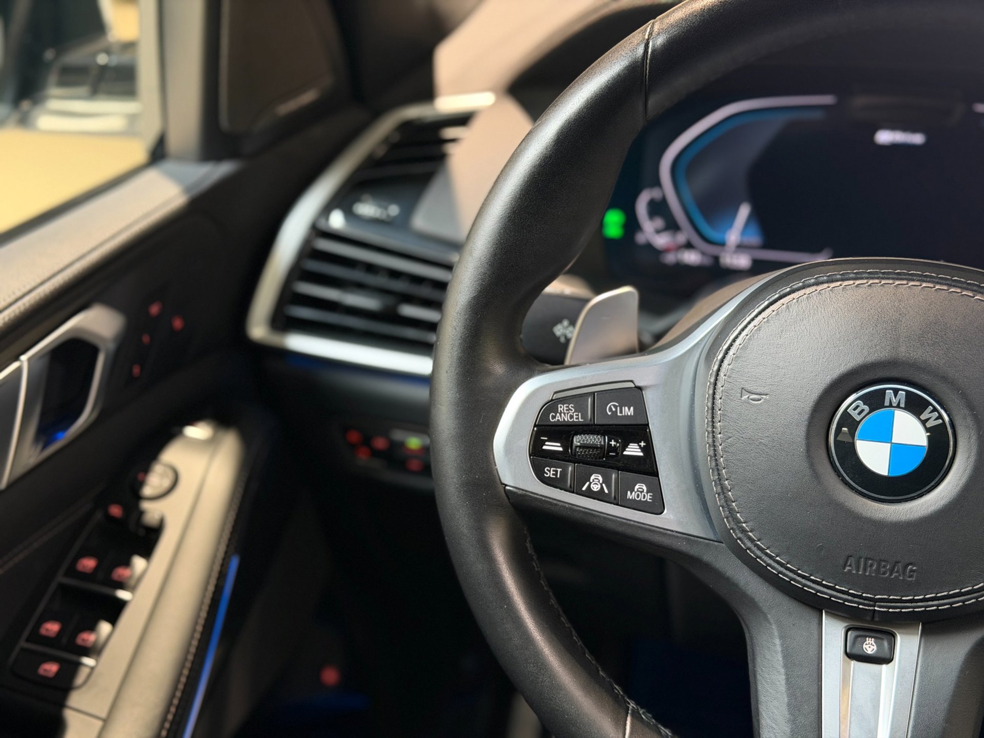 Foto van BMW X5 Xdrive45e