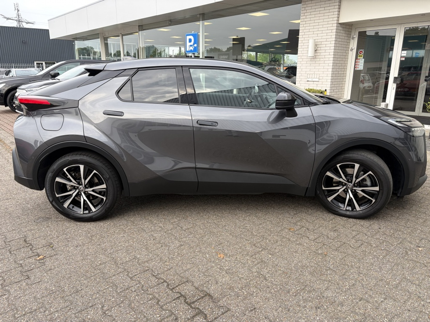 Foto van Toyota Toyota C-hr
