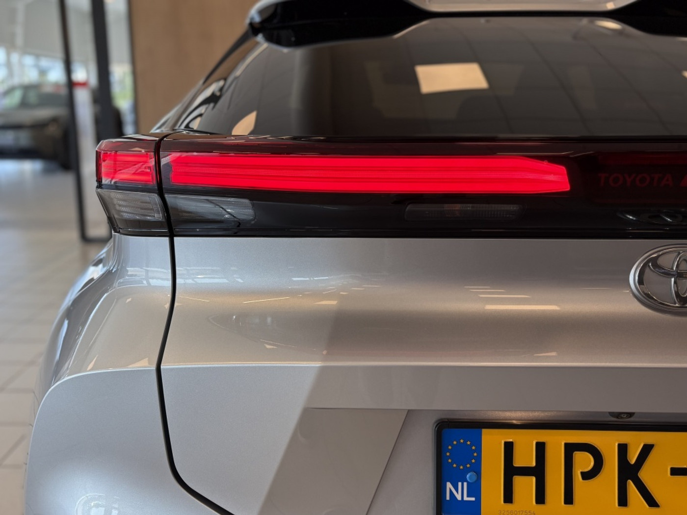 Foto van Toyota Toyota C-hr