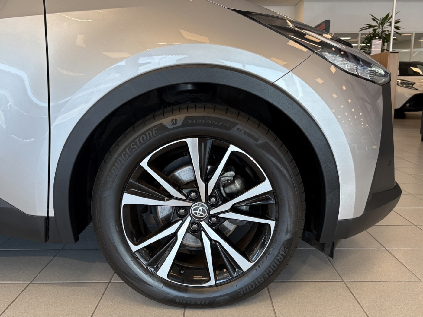 Foto van Toyota Toyota C-hr