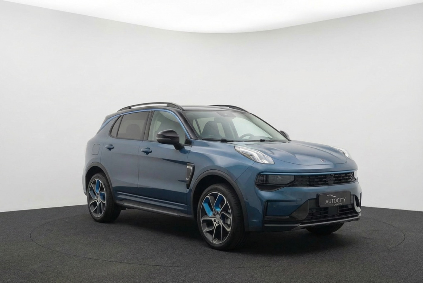 Foto van Lynk&co LYNK & Co 01
