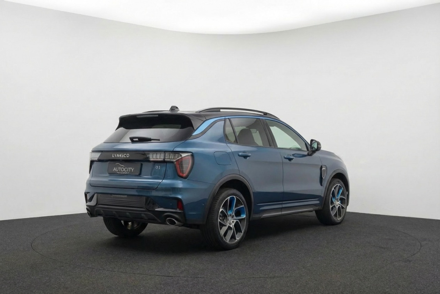 Foto van Lynk&co LYNK & Co 01