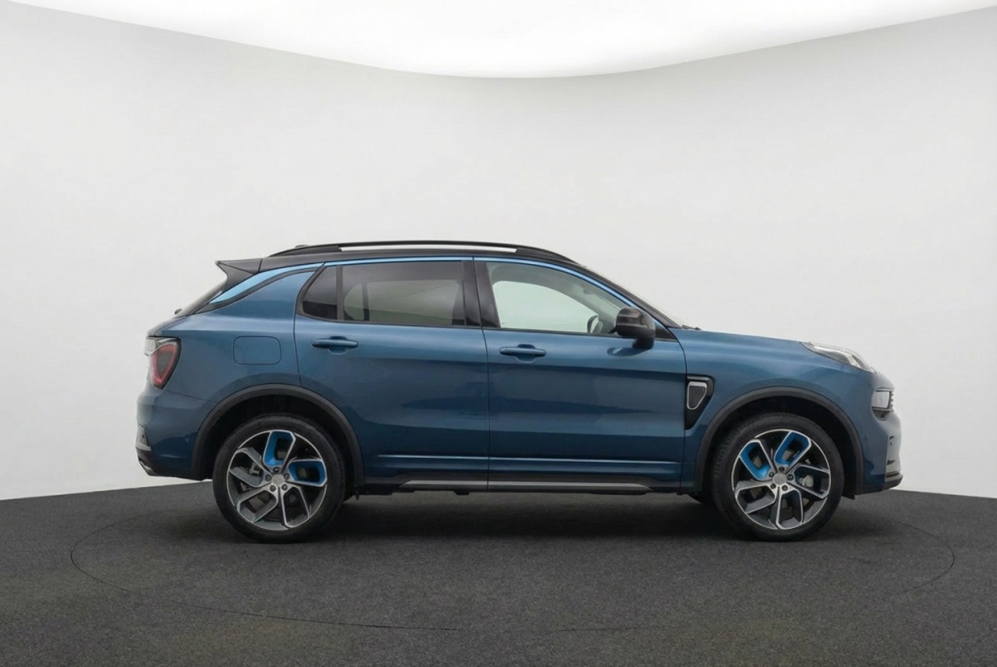 Foto van Lynk&co LYNK & Co 01