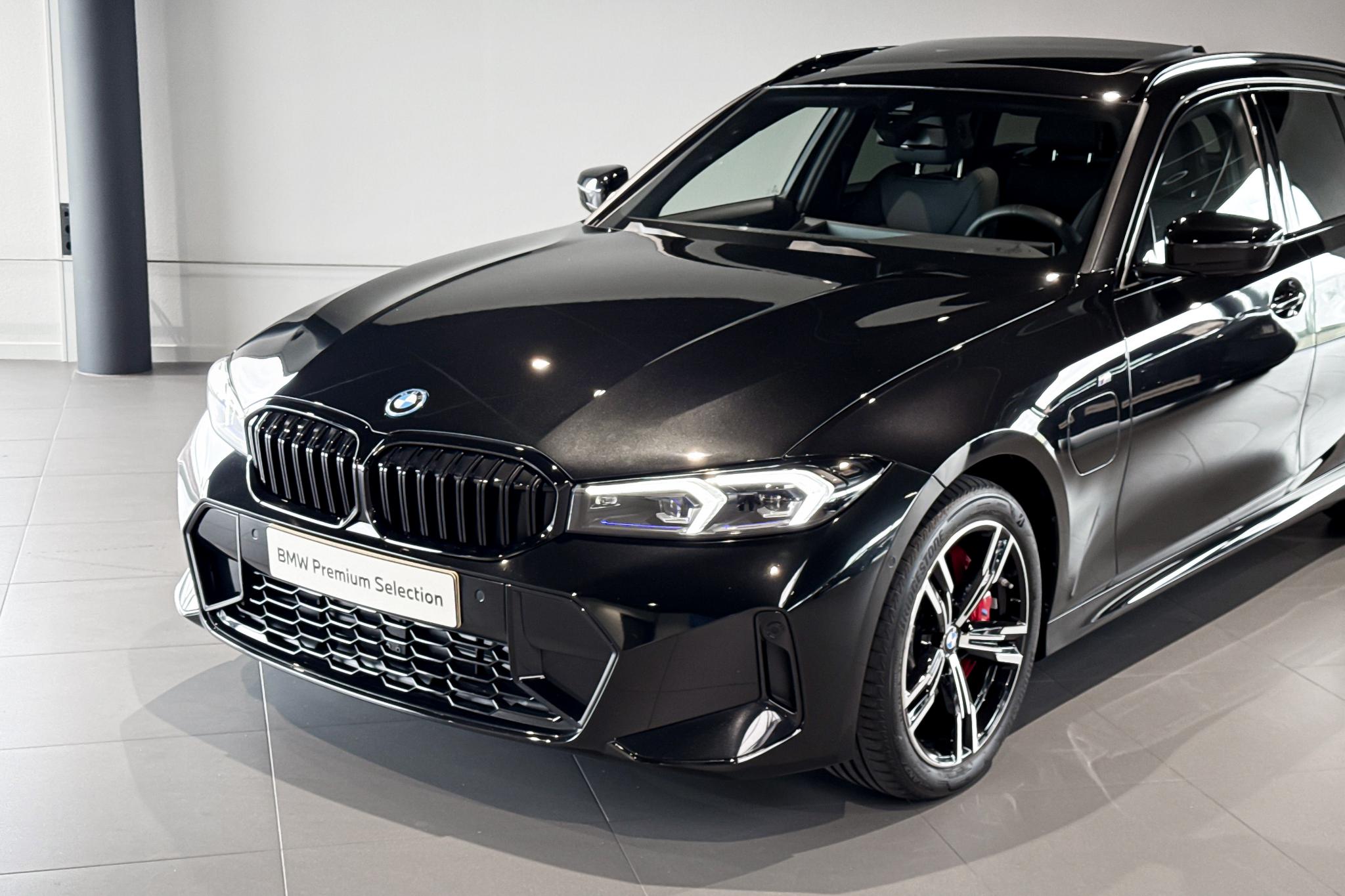 Foto van BMW 330e