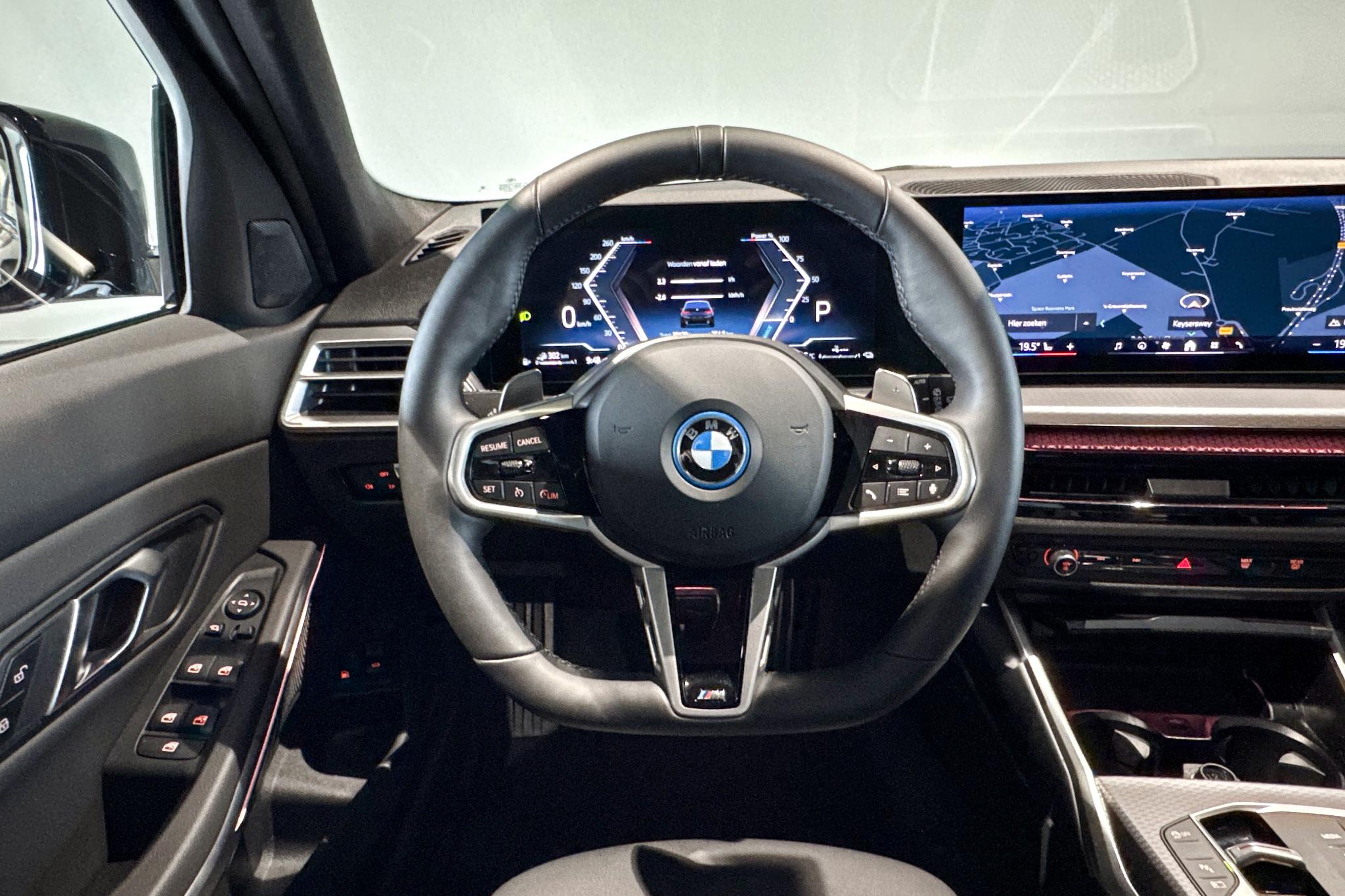 Foto van BMW 330e