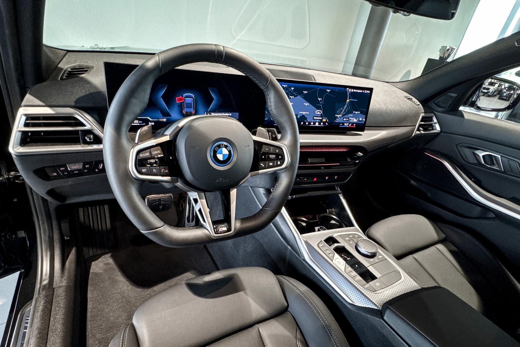 Foto van BMW 330e
