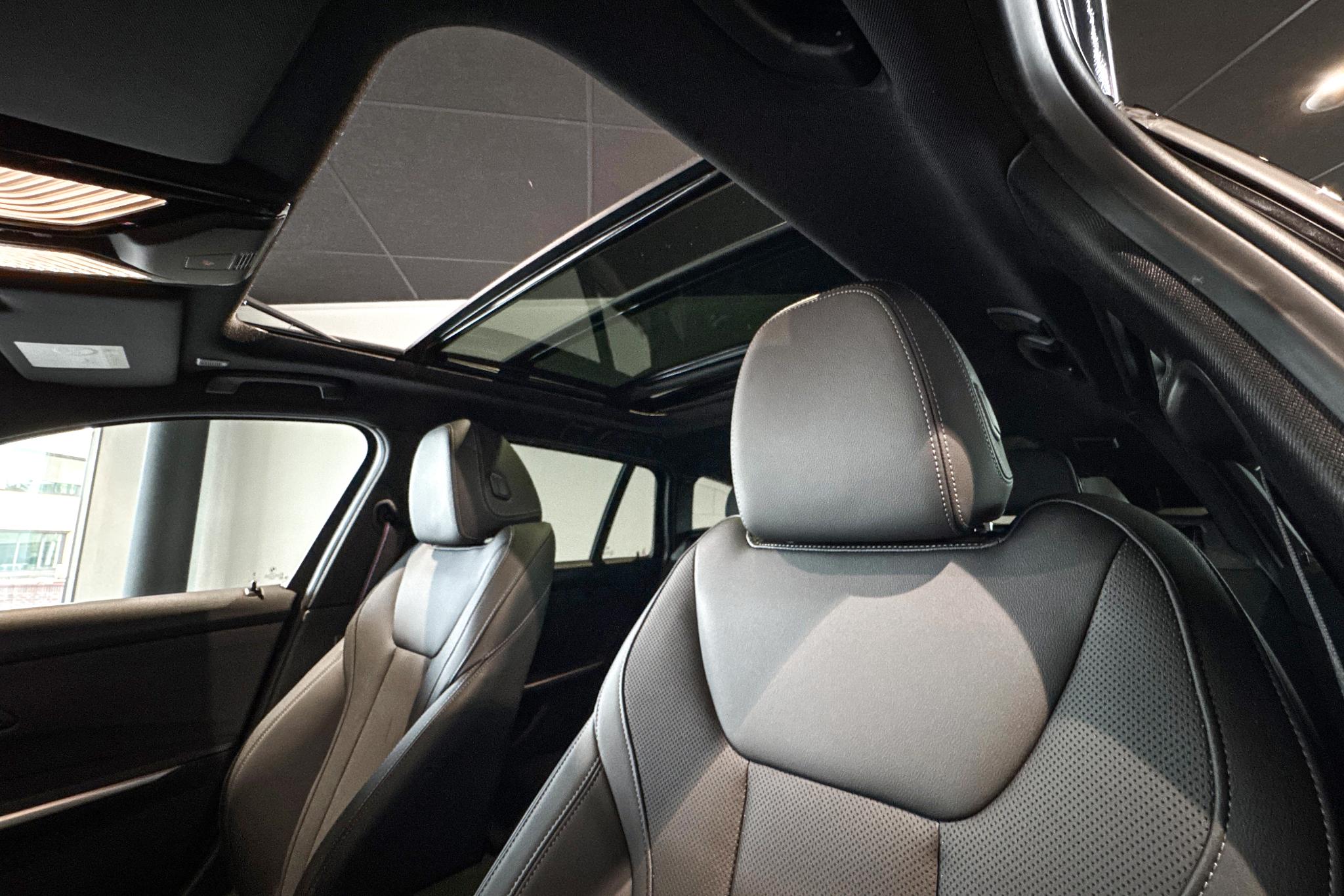 Foto van BMW 330e