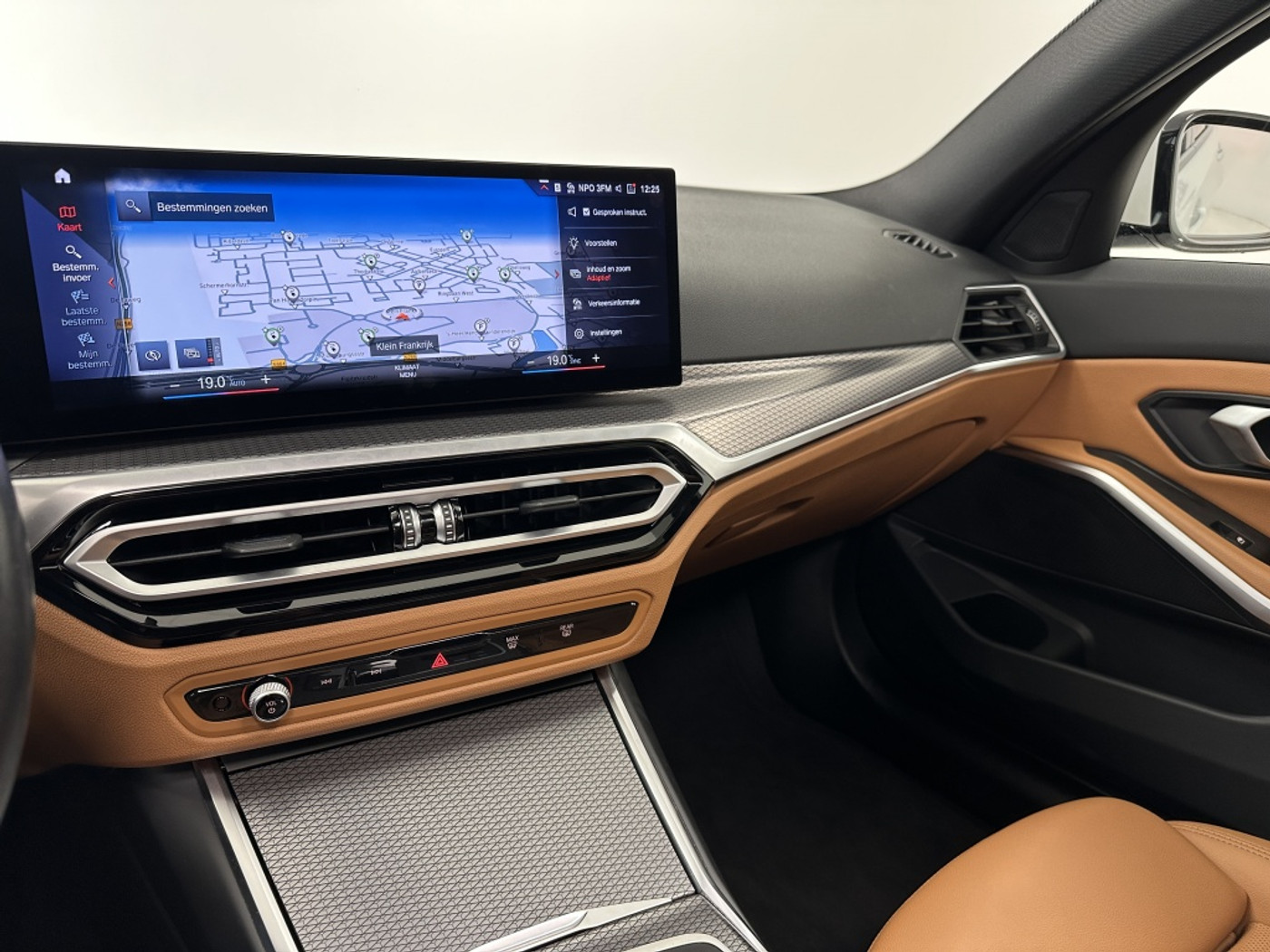 Foto van BMW 330e xDrive
