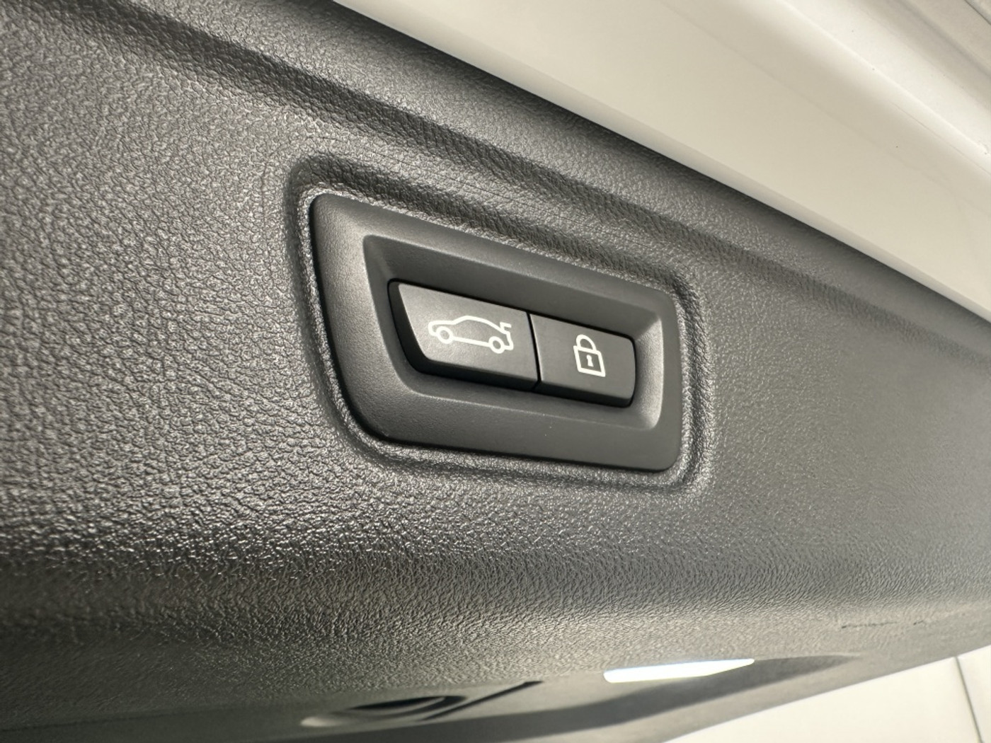 Foto van BMW 330e xDrive