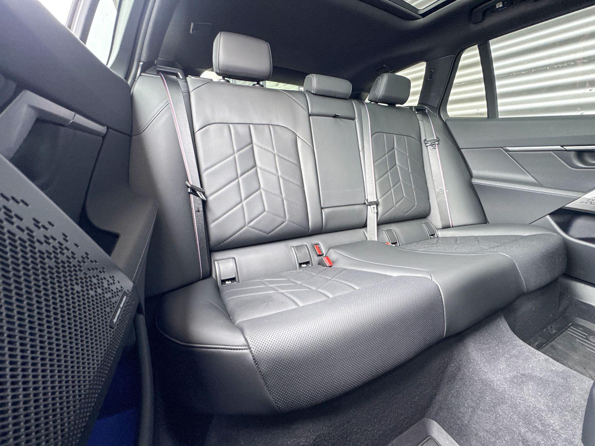 Foto van BMW I5 Edrive40