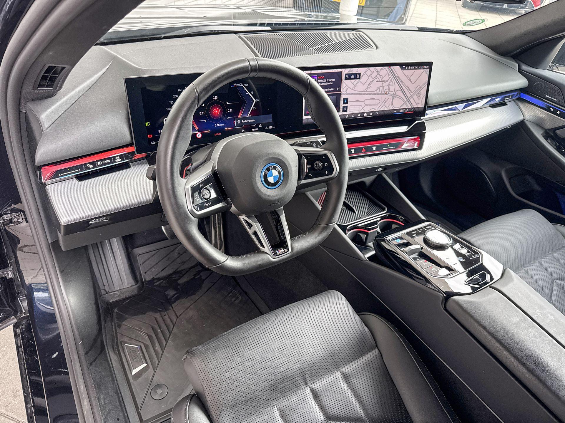 Foto van BMW I5 Edrive40