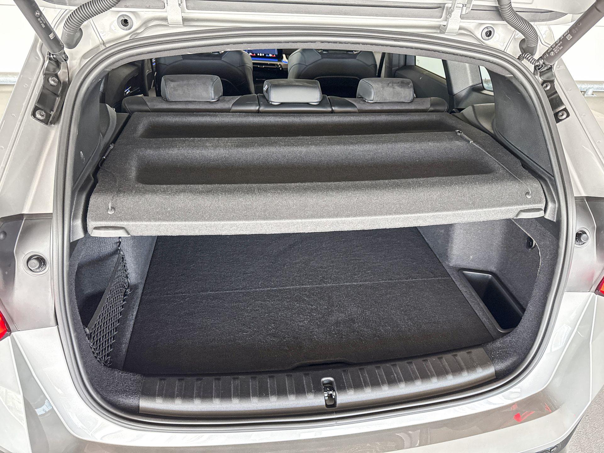 Foto van BMW X1 Xdrive30e