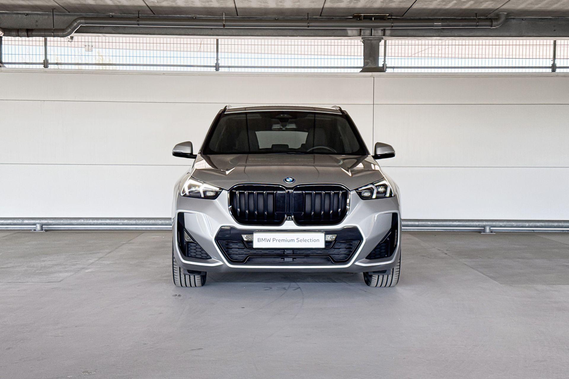 Foto van BMW X1 Xdrive30e