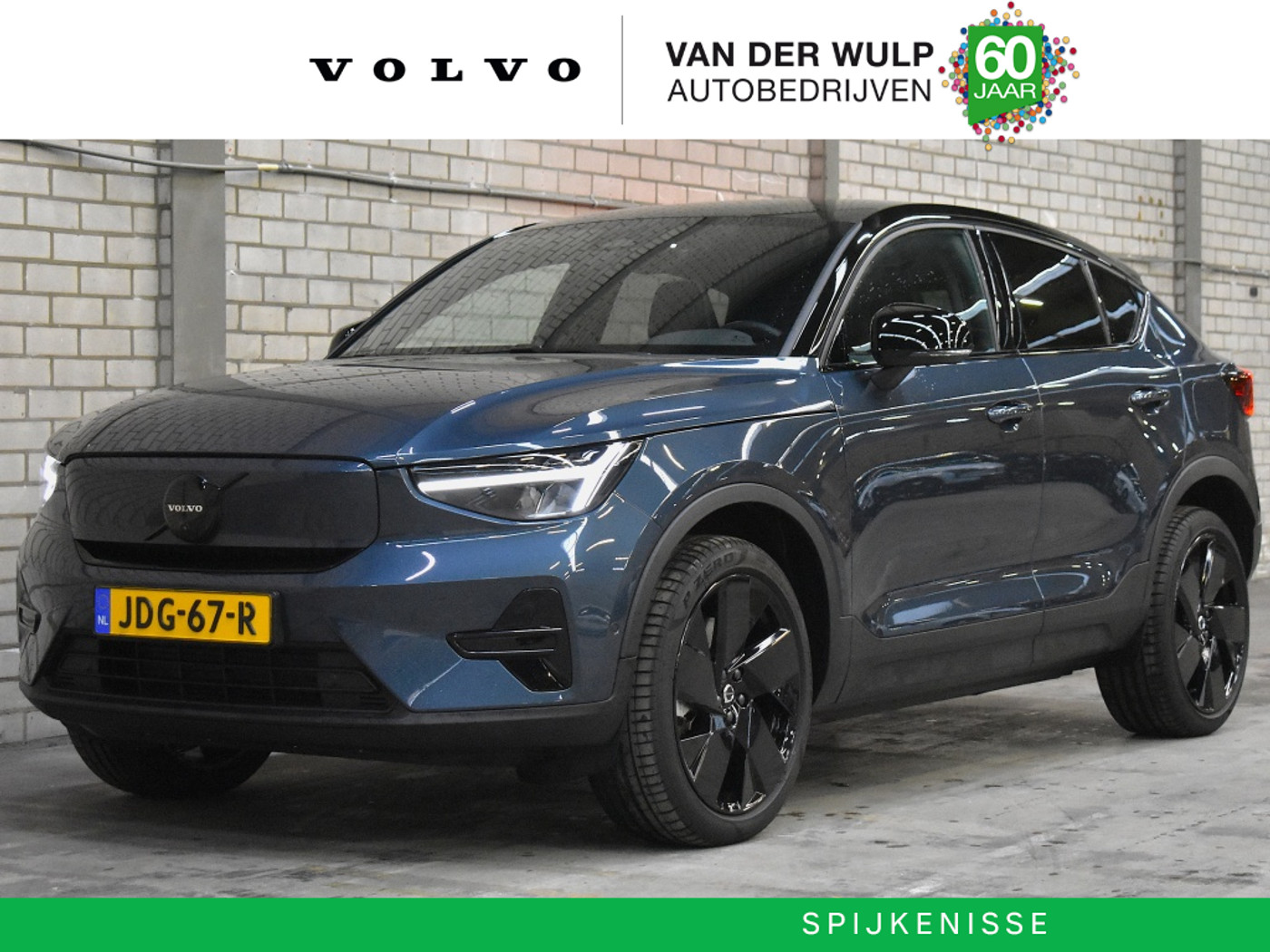 Volvo Ec40 Twin Motor Performance Ultra Black Edition 2025 - voorkant
