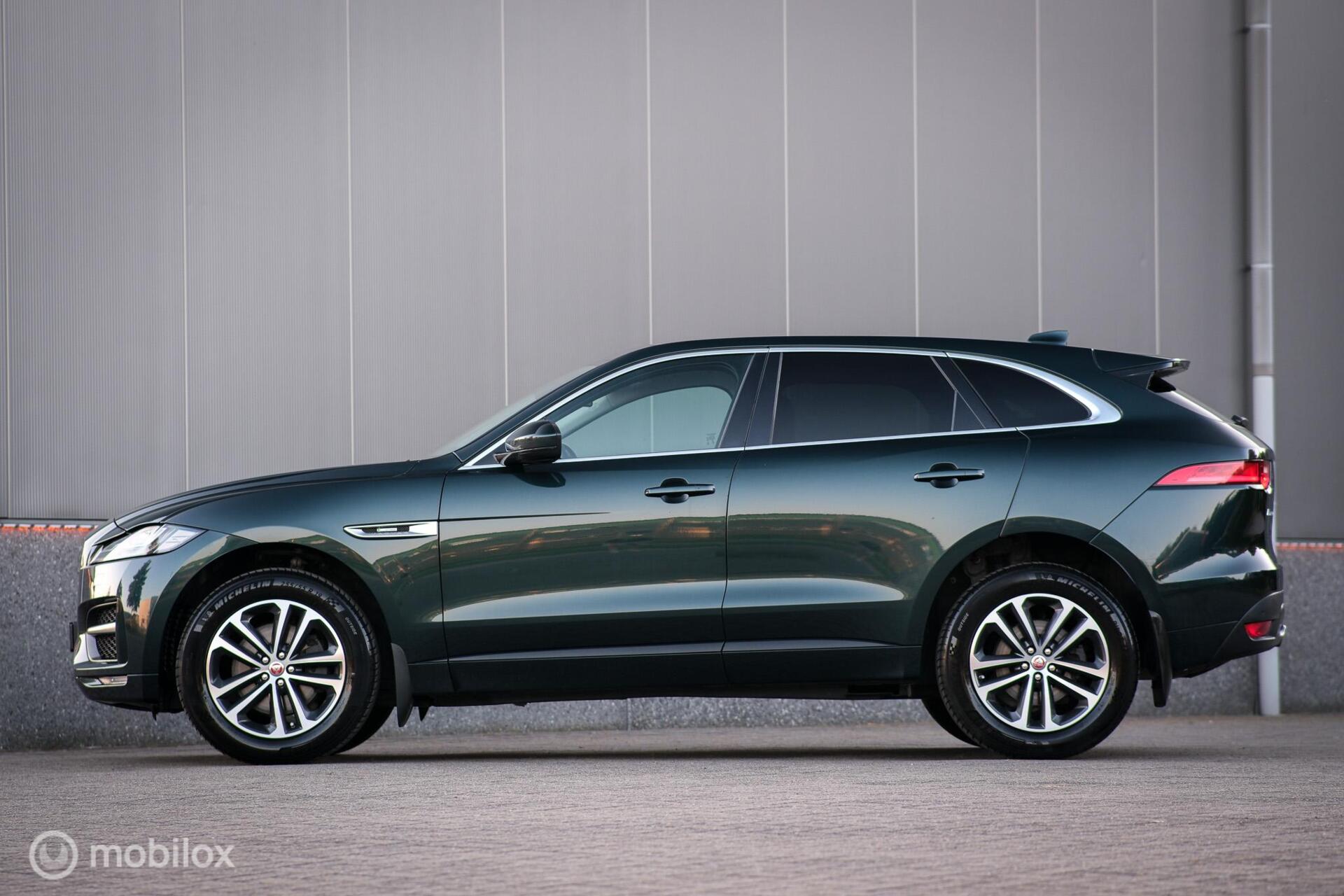 Foto van Jaguar Jaguar F-pace
