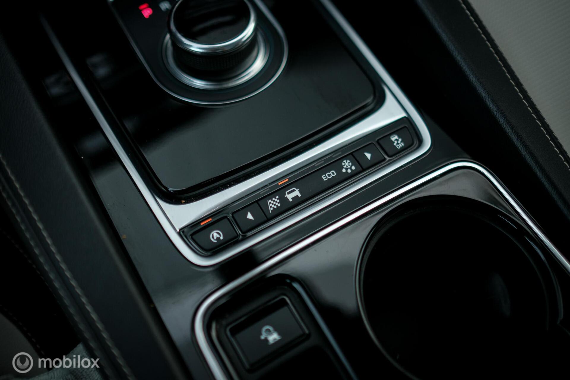 Foto van Jaguar Jaguar F-pace