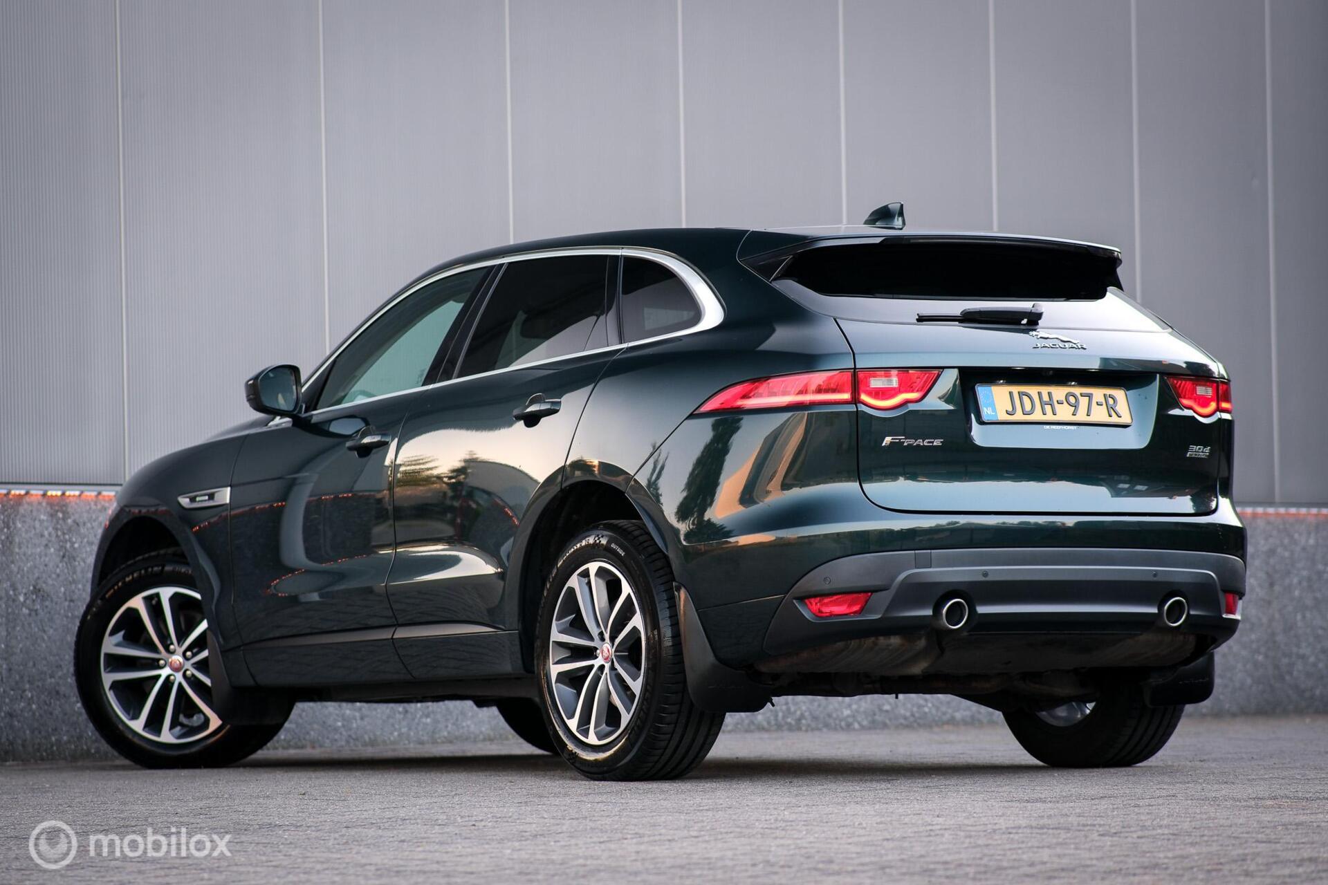 Foto van Jaguar Jaguar F-pace