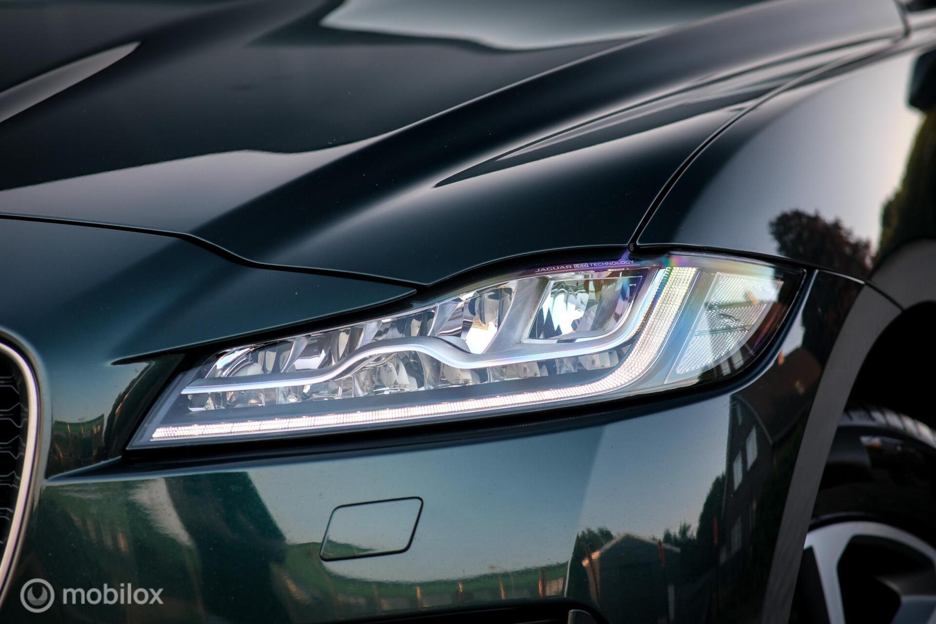Foto van Jaguar Jaguar F-pace
